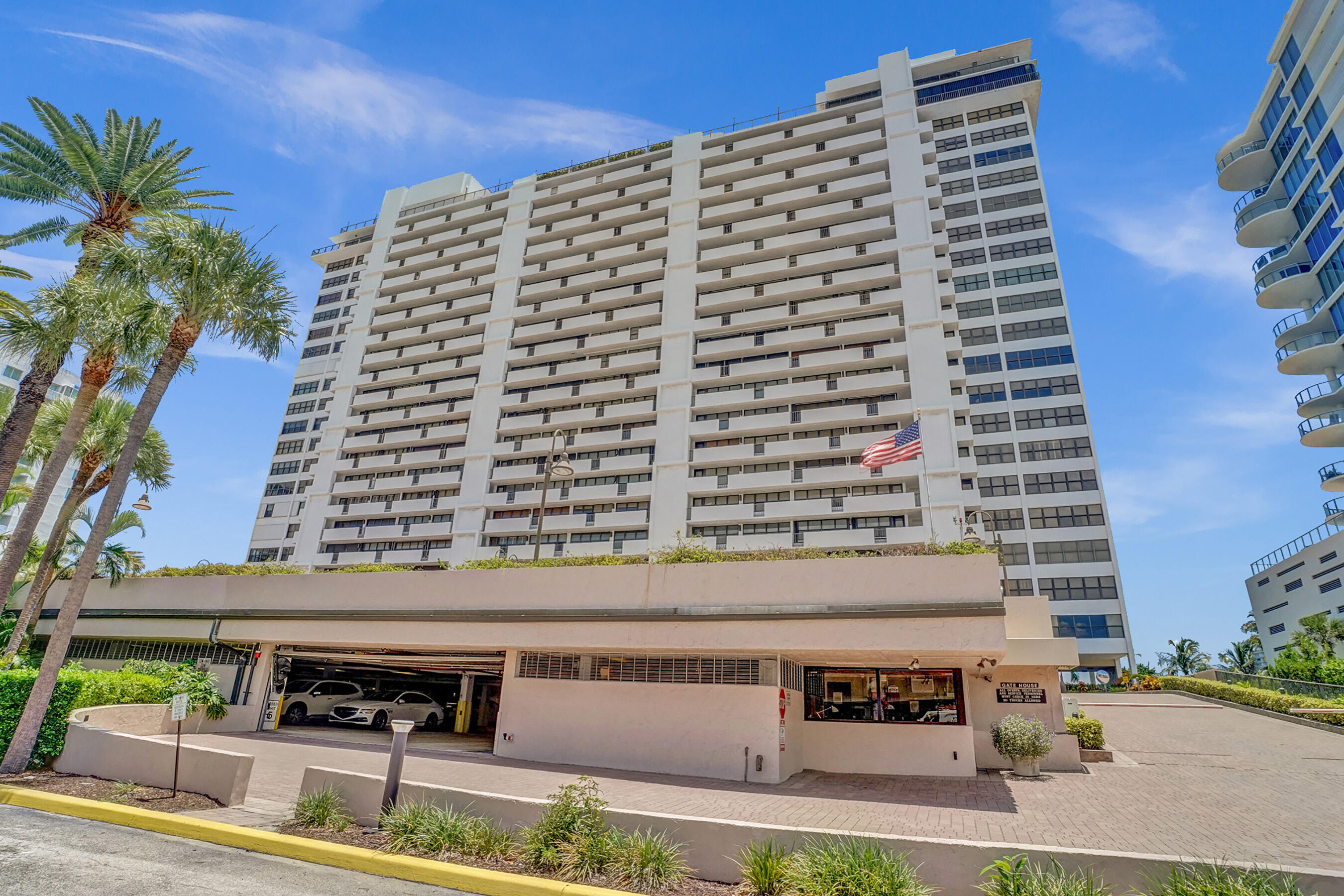 CORINTHIAN ON THE INTRACOASTAL - Residential