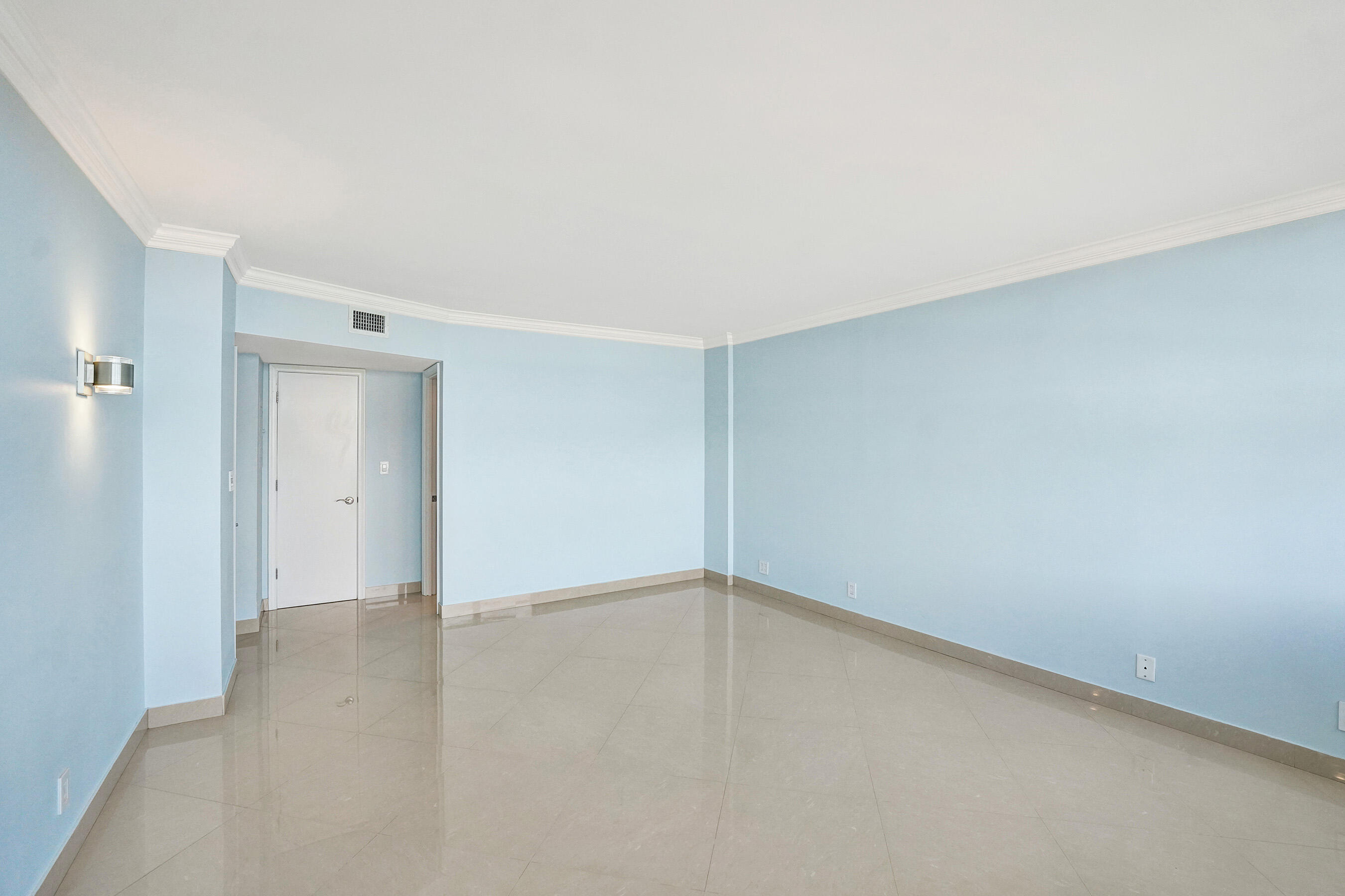 CORINTHIAN ON THE INTRACOASTAL - Residential