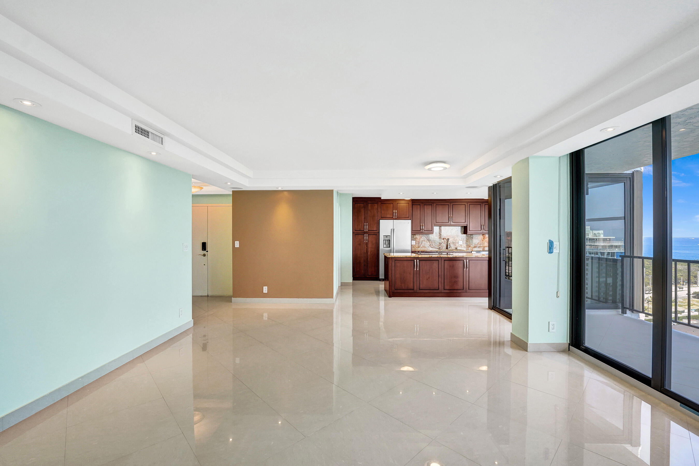 CORINTHIAN ON THE INTRACOASTAL - Residential