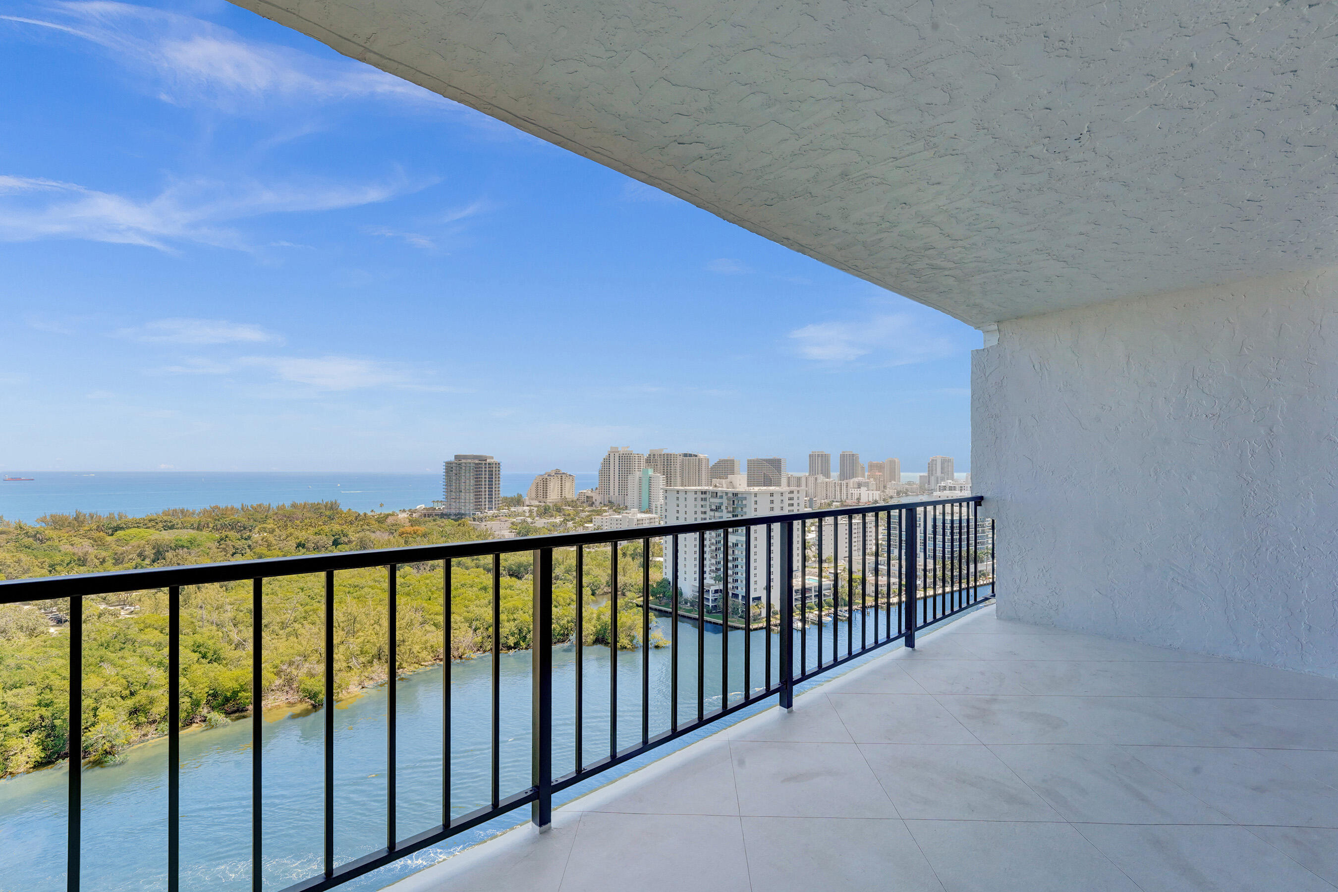 CORINTHIAN ON THE INTRACOASTAL - Residential