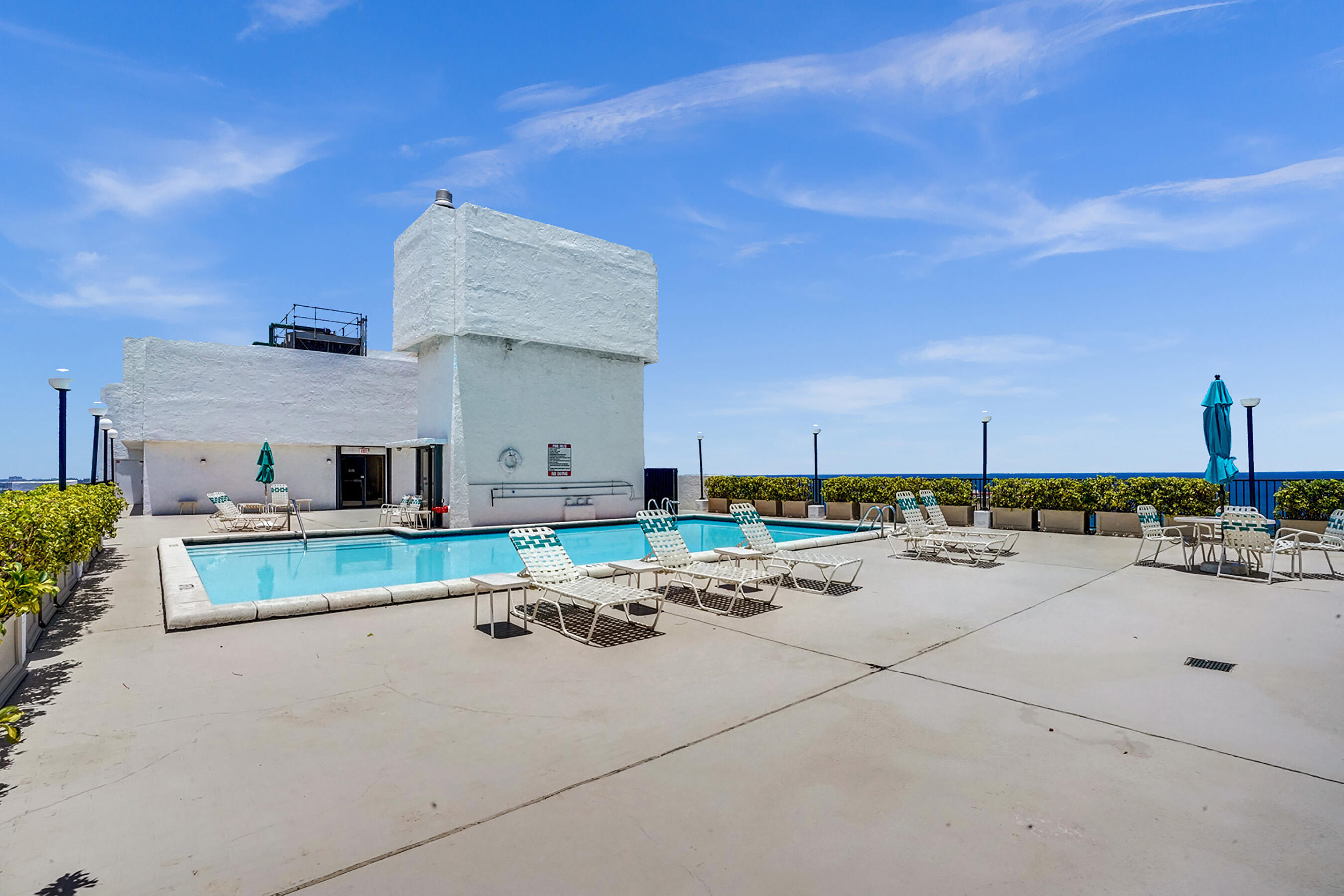 CORINTHIAN ON THE INTRACOASTAL - Residential