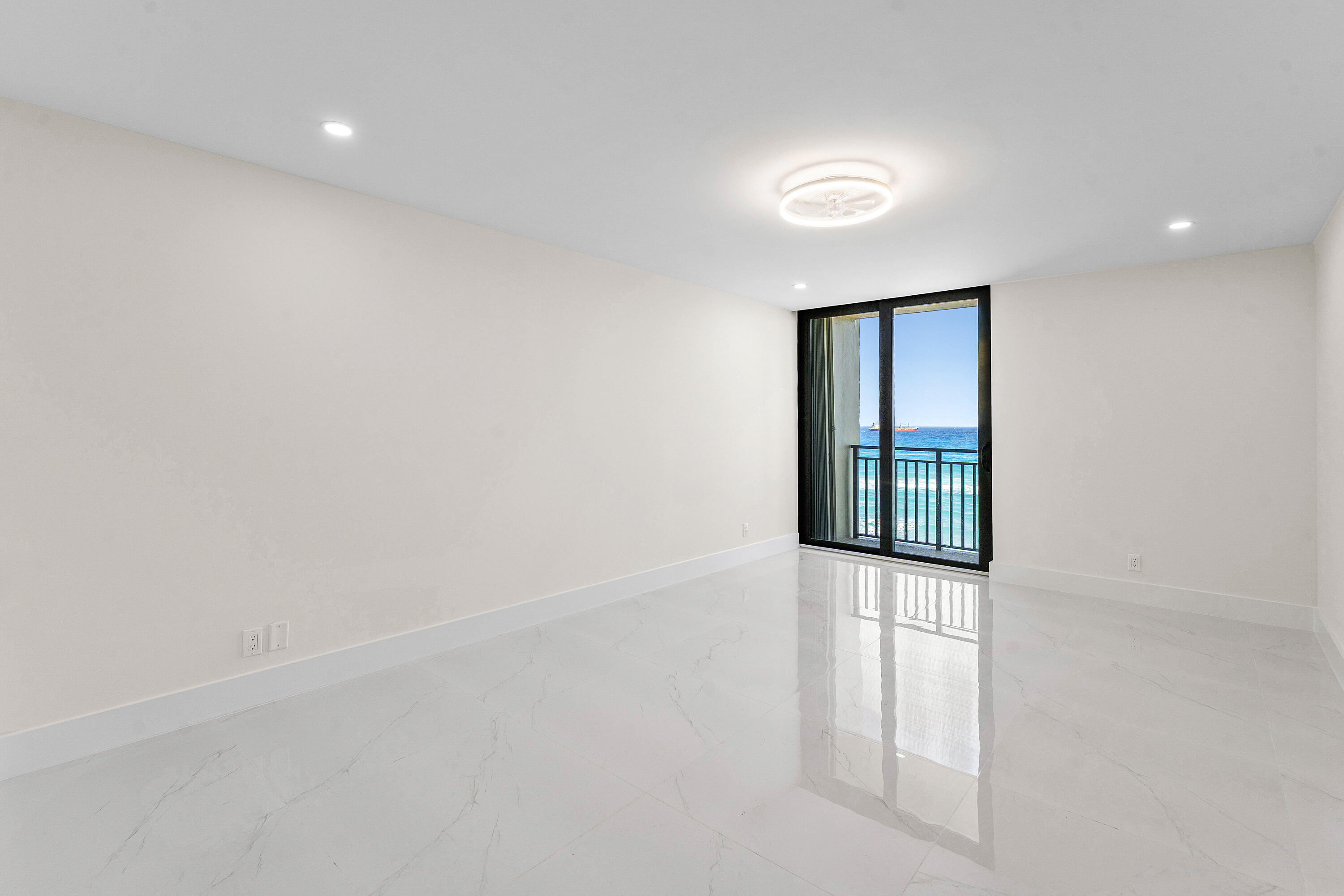 SEAGRAPE CONDO - Residential