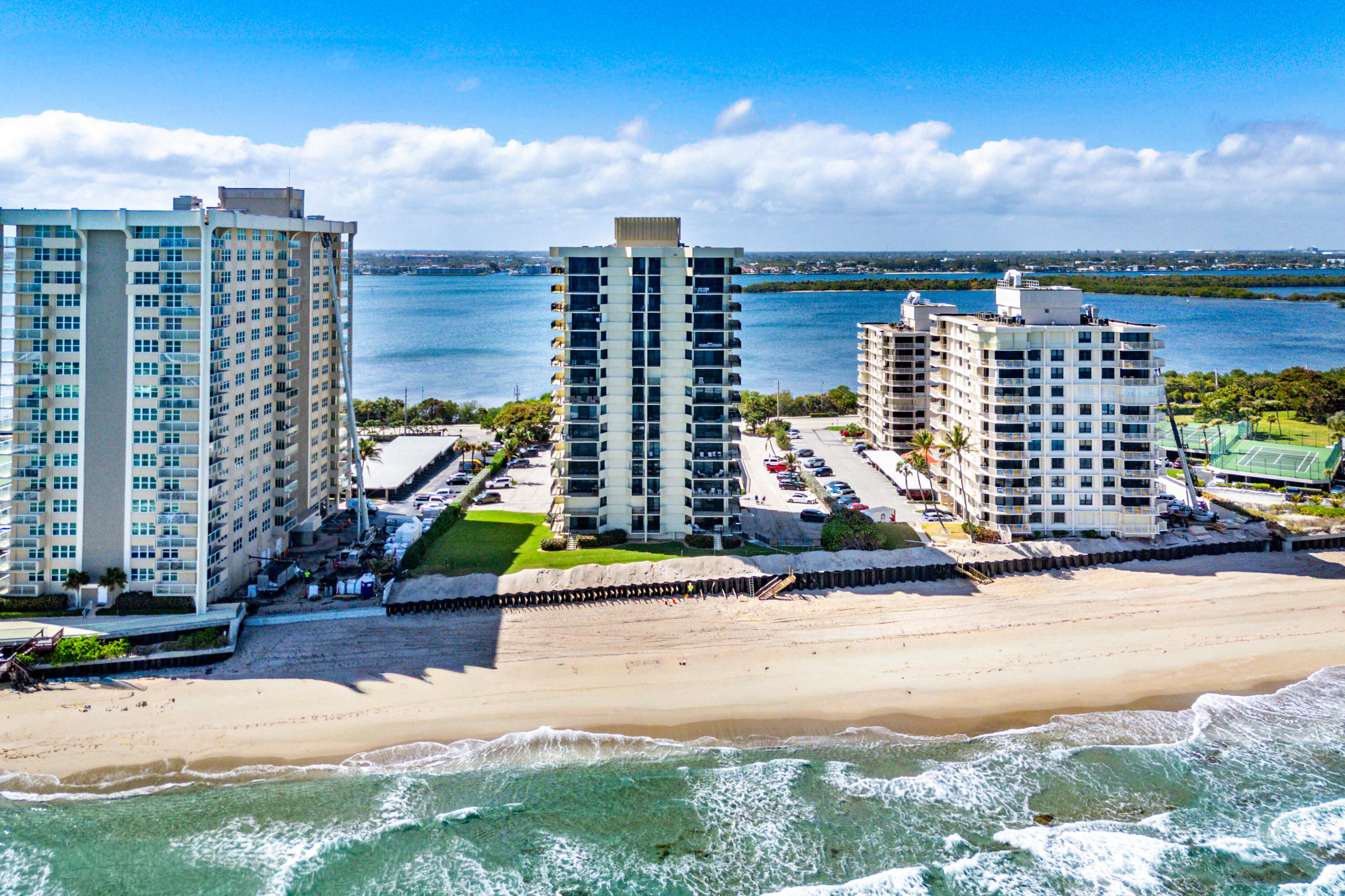 SEAGRAPE CONDO - Residential