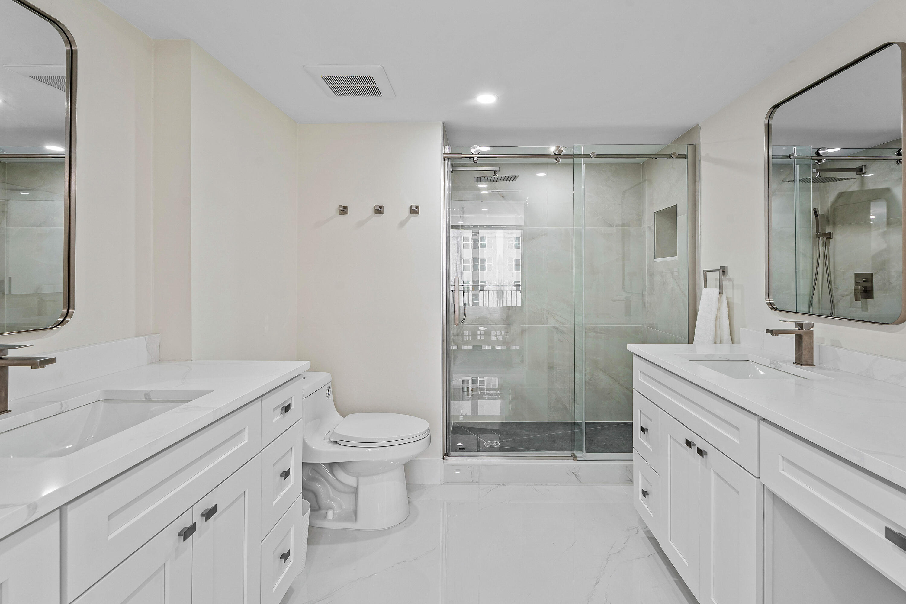 SEAGRAPE CONDO - Residential