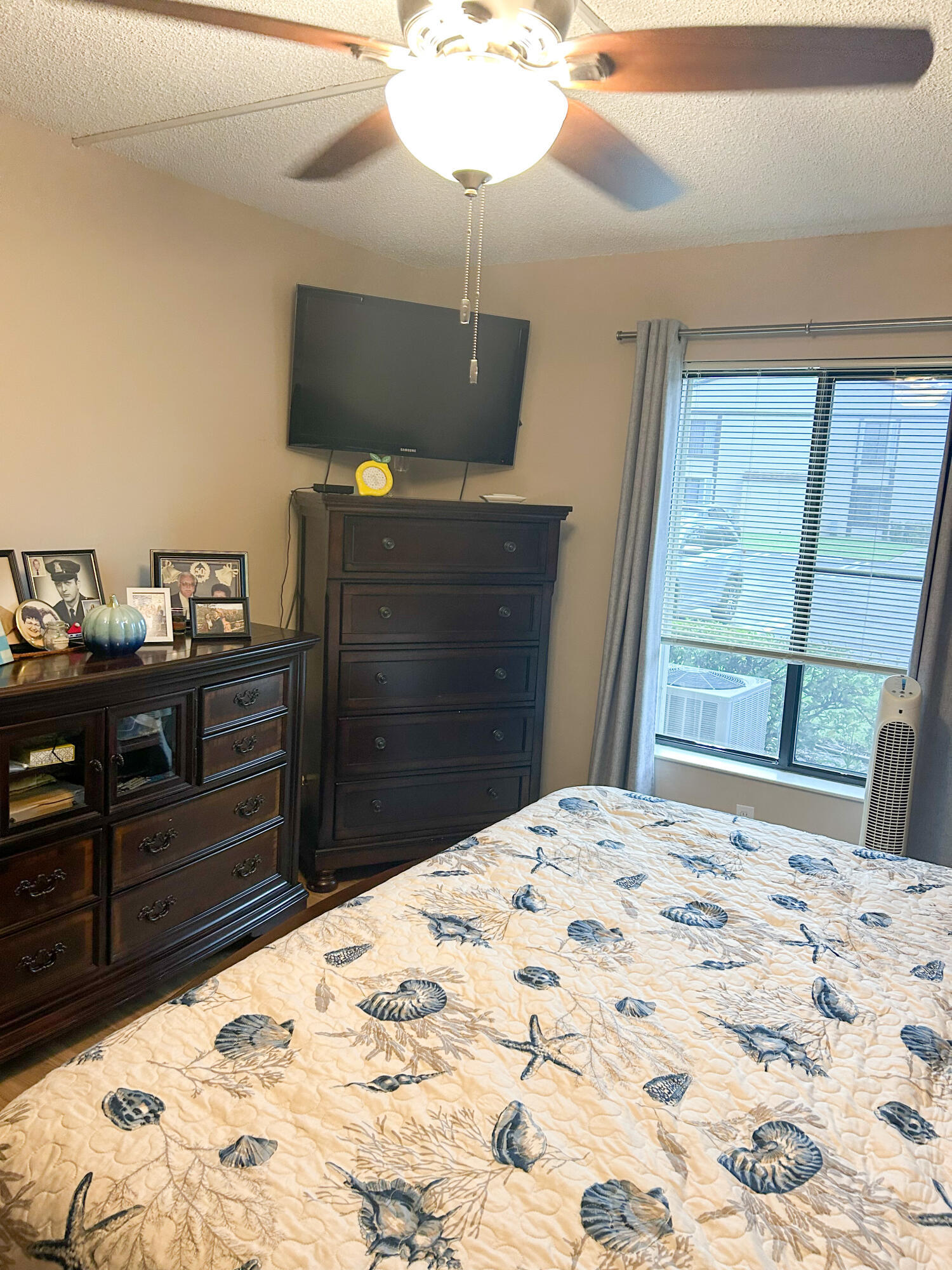 PINE RIDGE NORTH VILLAGE IV CONDO - Residential
