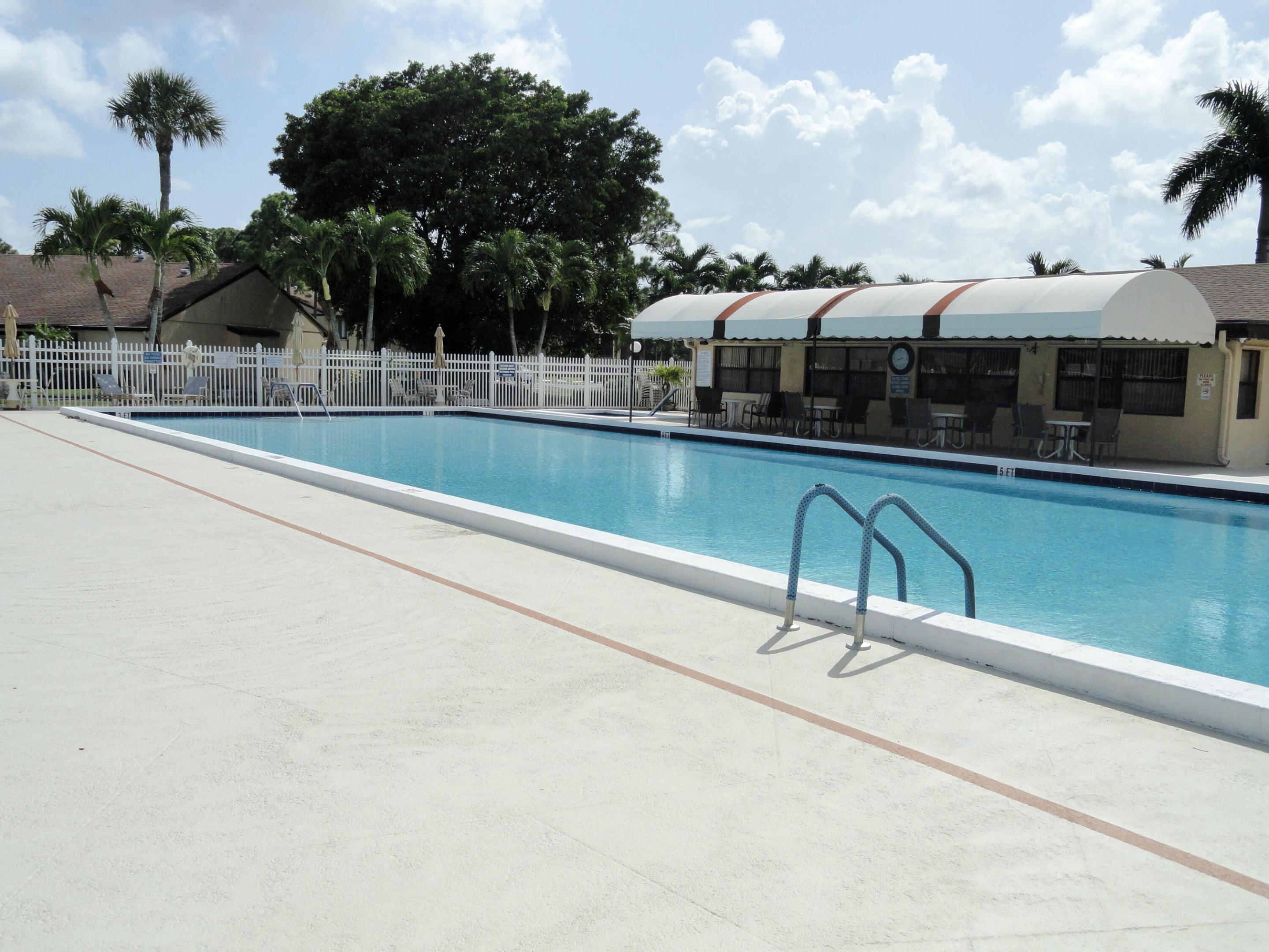 PINE RIDGE NORTH VILLAGE IV CONDO - Residential