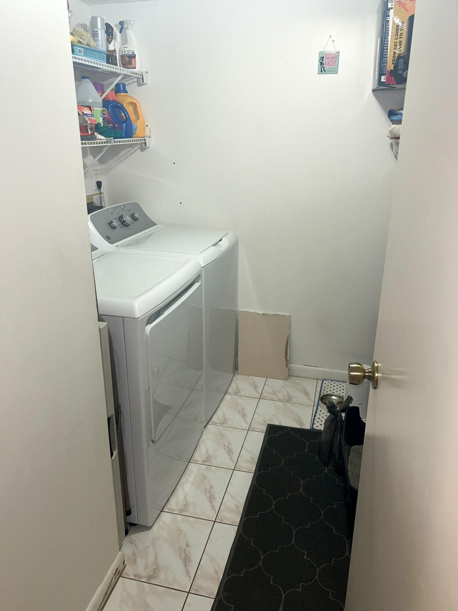PINE RIDGE NORTH VILLAGE IV CONDO - Residential