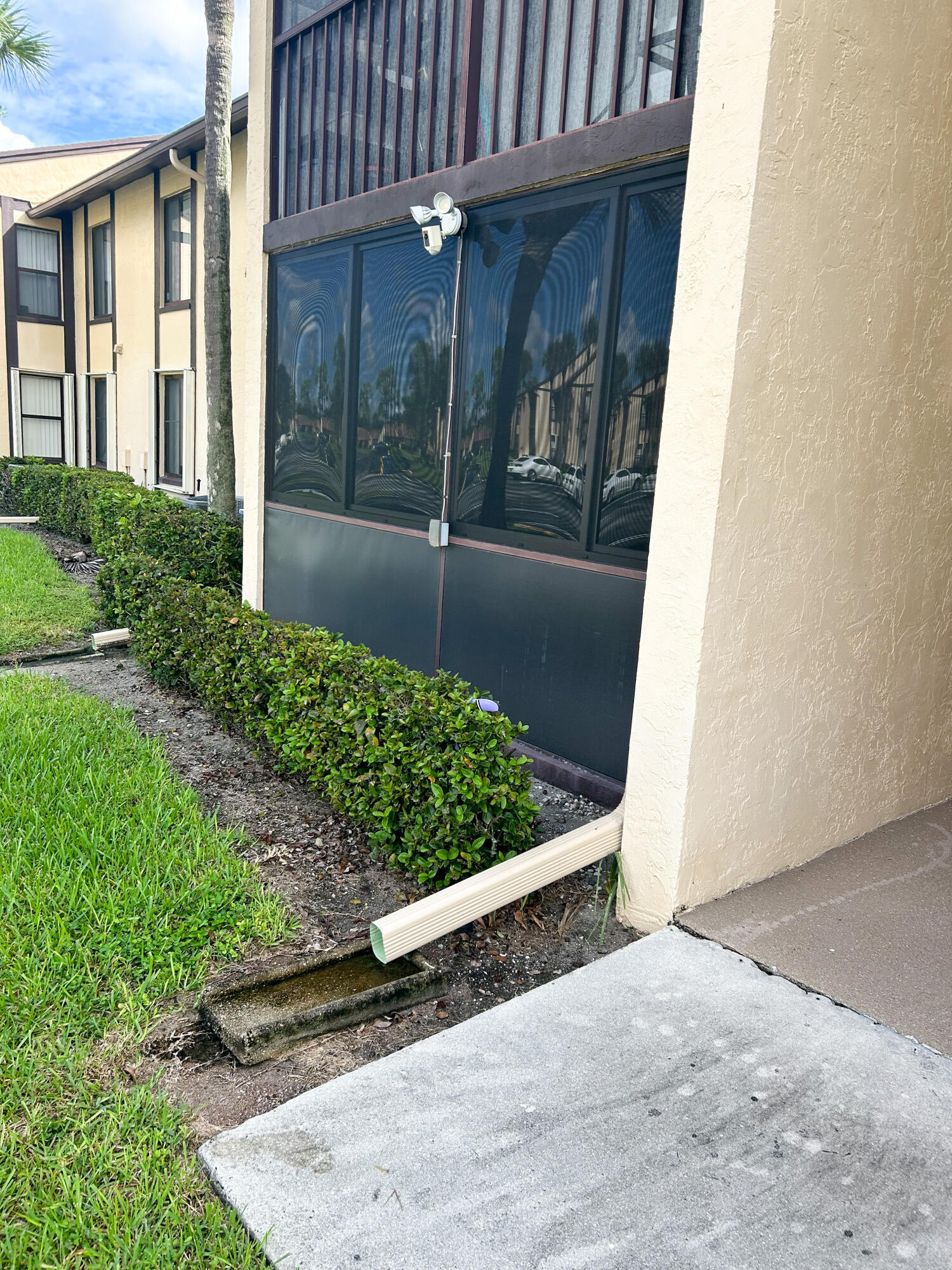 PINE RIDGE NORTH VILLAGE IV CONDO - Residential