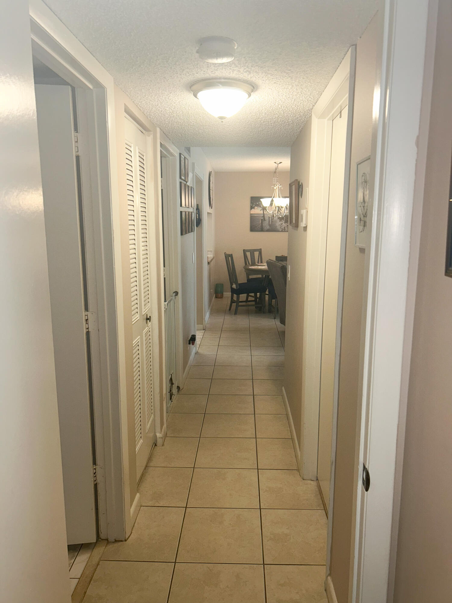 PINE RIDGE NORTH VILLAGE IV CONDO - Residential