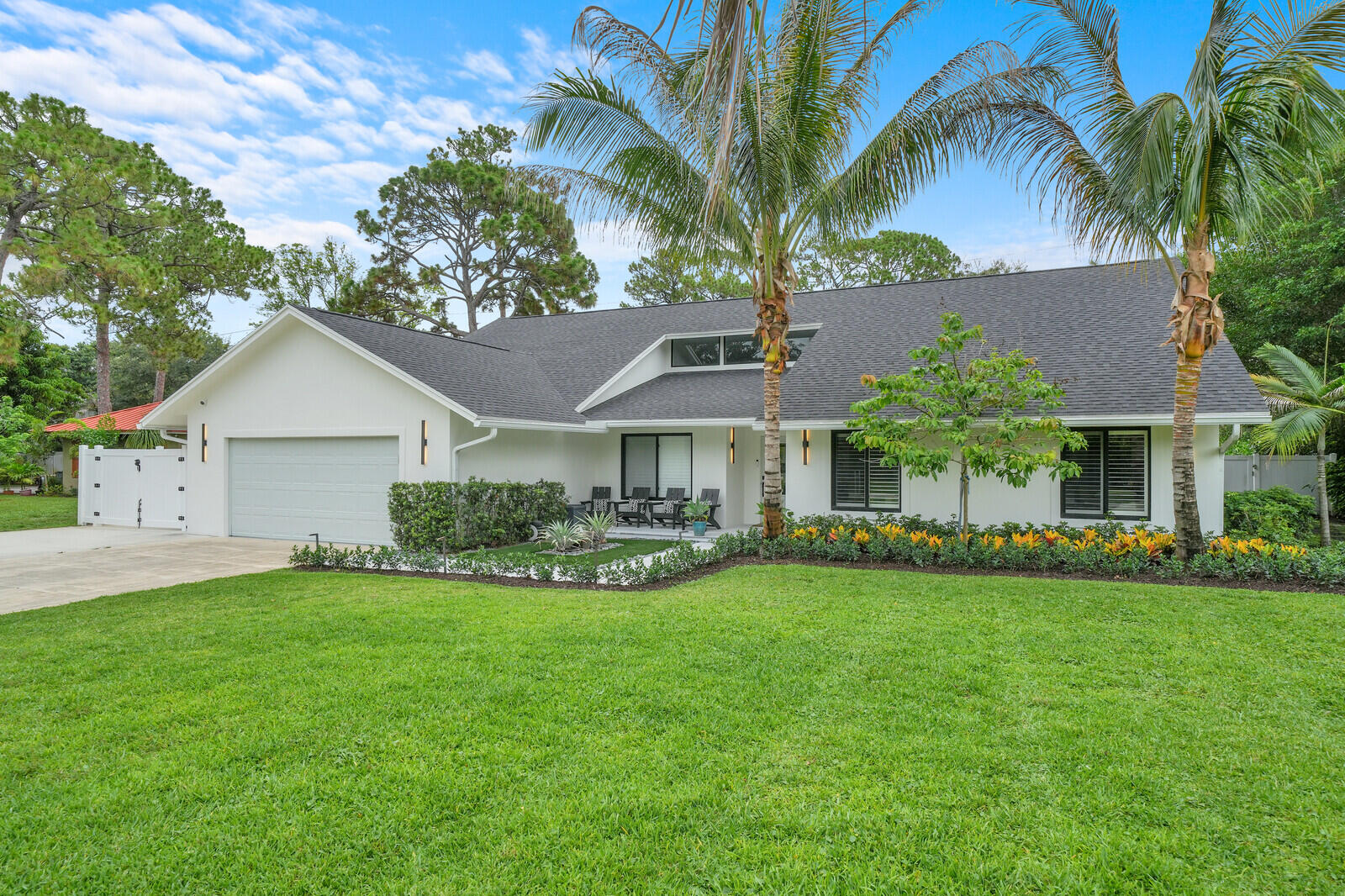 WHISPERING TRAILS 1 - Residential