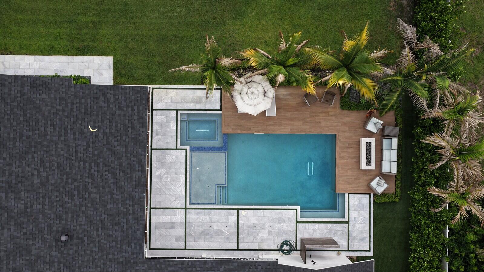 WHISPERING TRAILS 1 - Residential