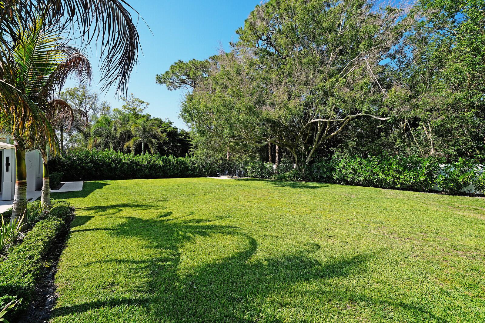 WHISPERING TRAILS 1 - Residential