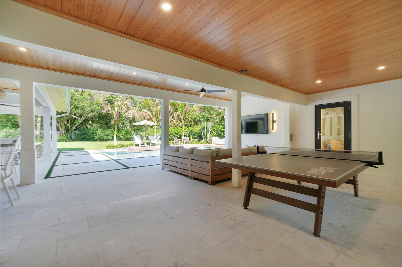 WHISPERING TRAILS 1 - Residential