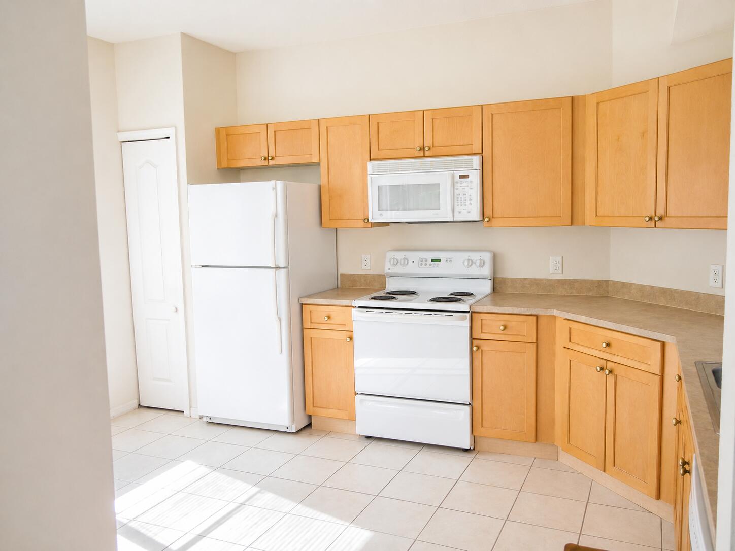 RESIDENCES AT LEGACY PLACE CONDO - Residential