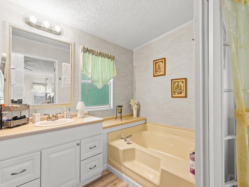 Spanish Lakes One - Residential
