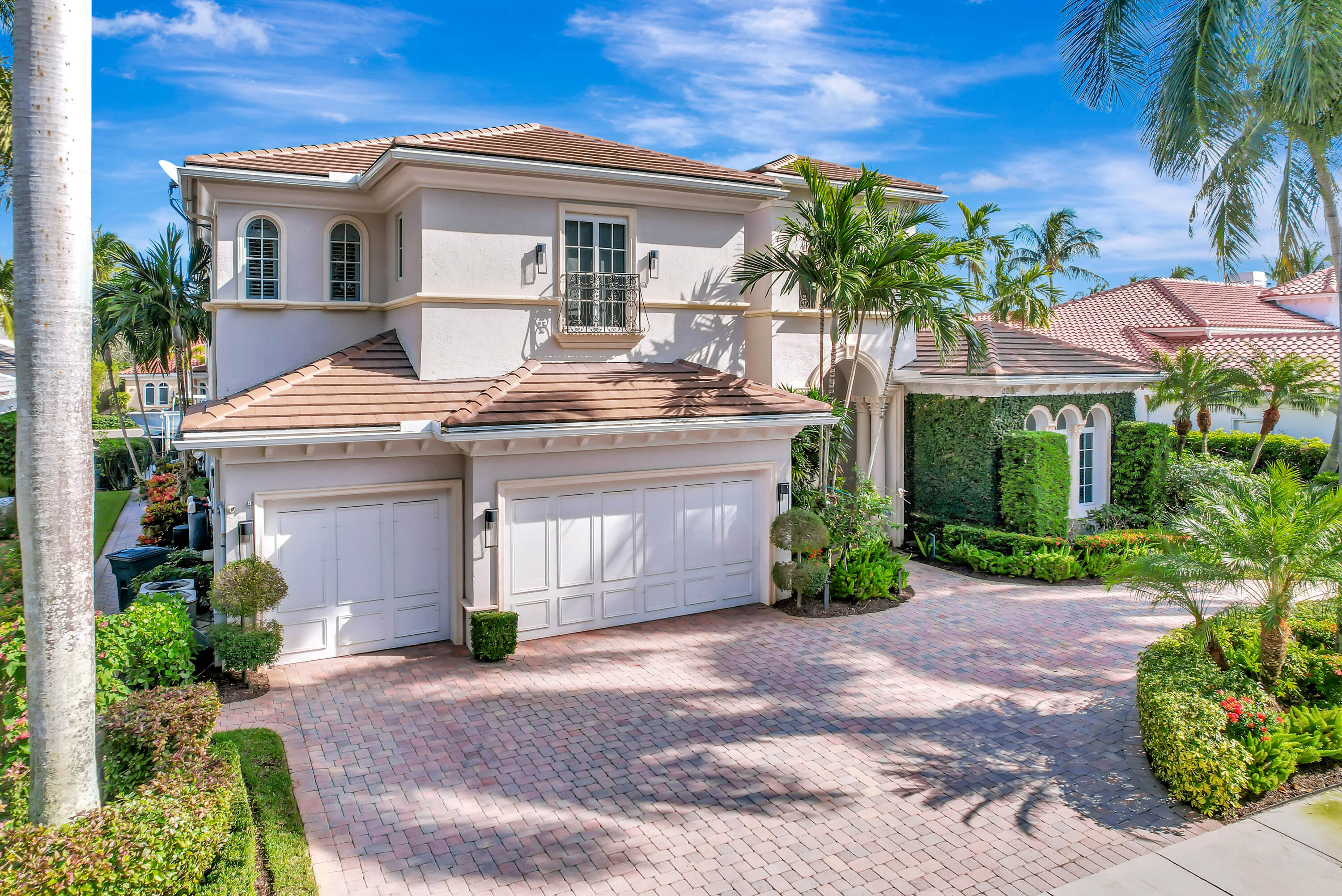 HARBOUR ISLES - Residential