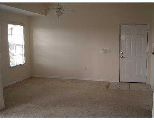 EMERALD ISLE AT LAGUNA LAKES CONDO - Residential Lease