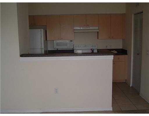 EMERALD ISLE AT LAGUNA LAKES CONDO - Residential Lease
