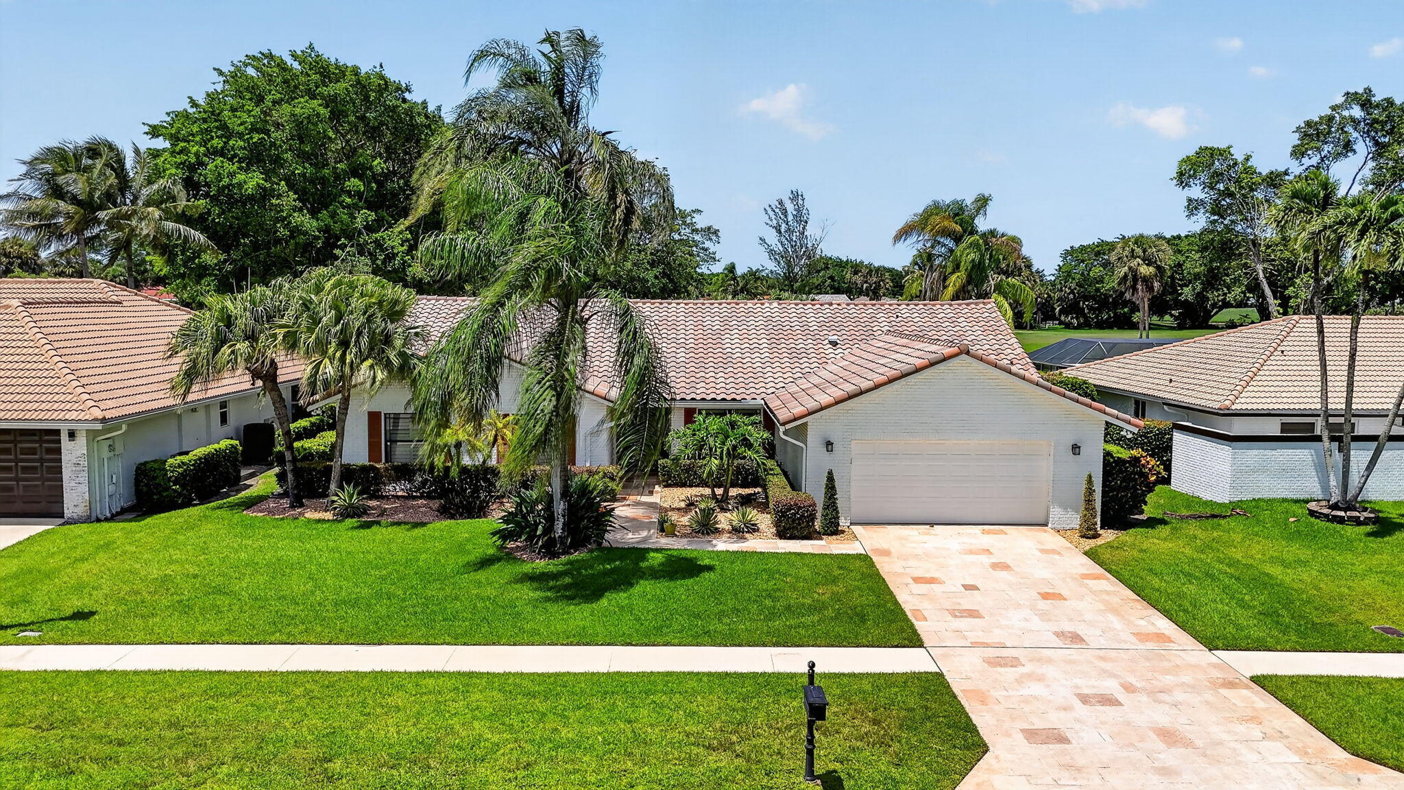 BOCA GREENS 2 - Residential