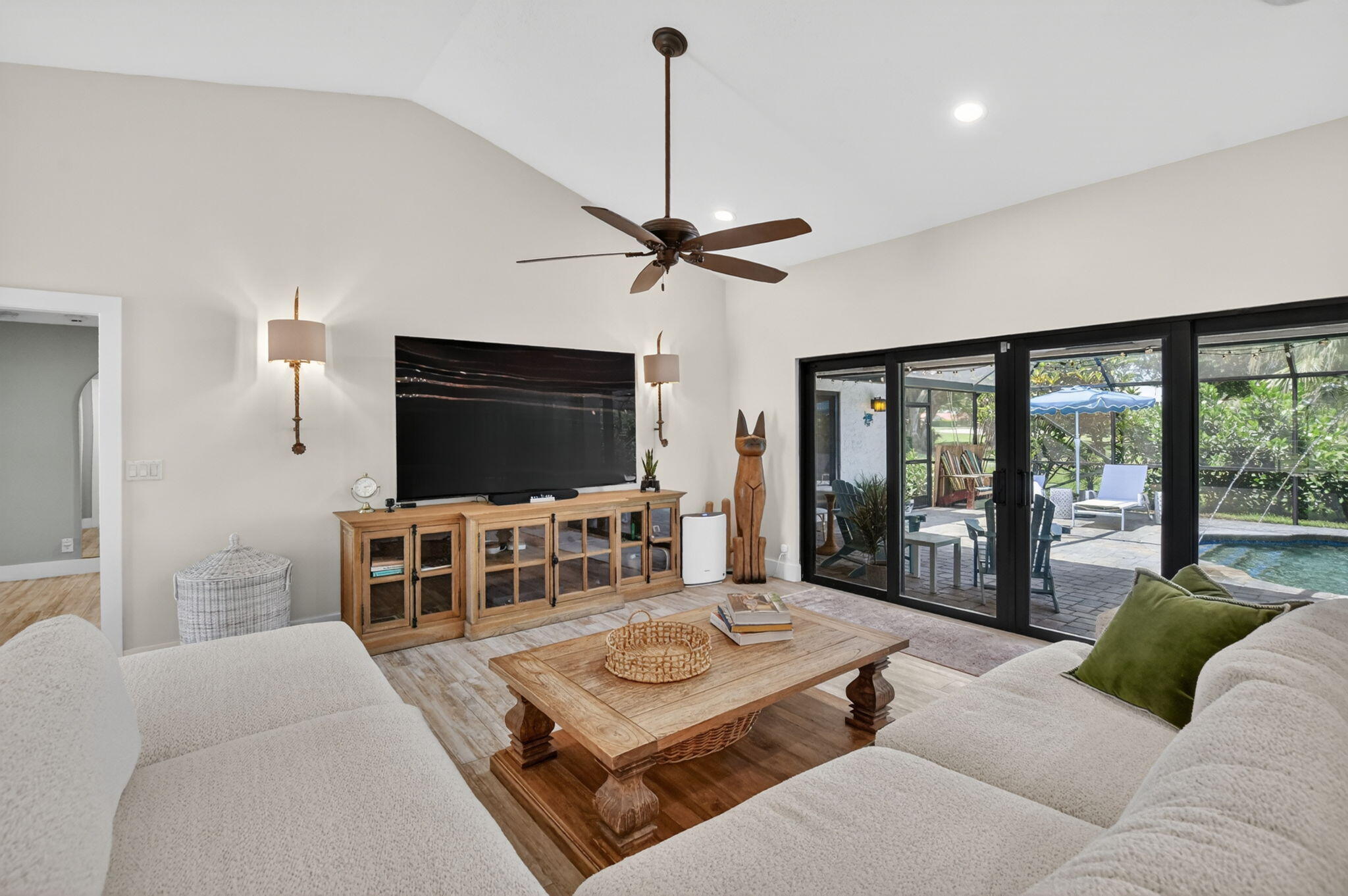 BOCA GREENS 2 - Residential