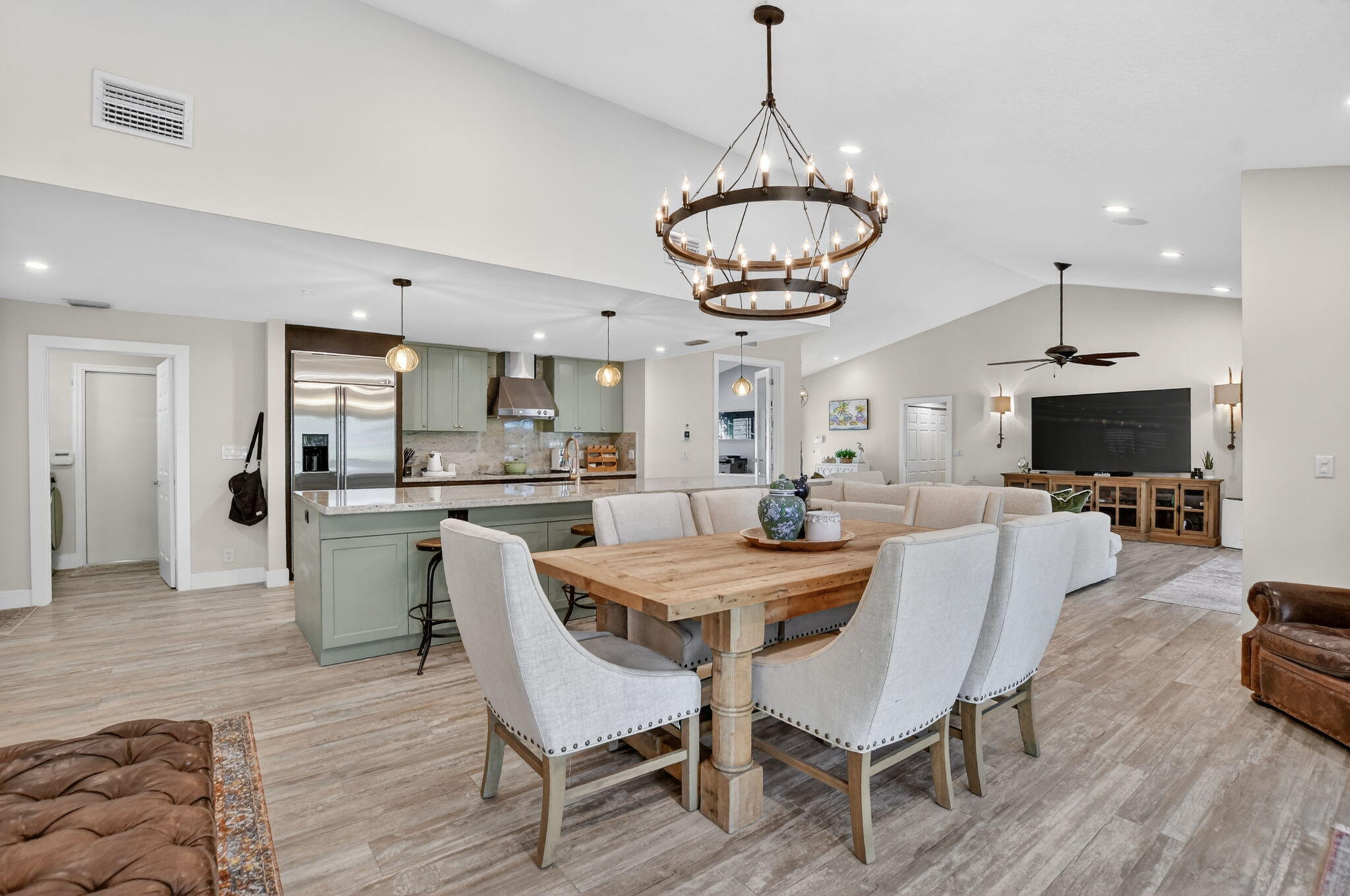 BOCA GREENS 2 - Residential