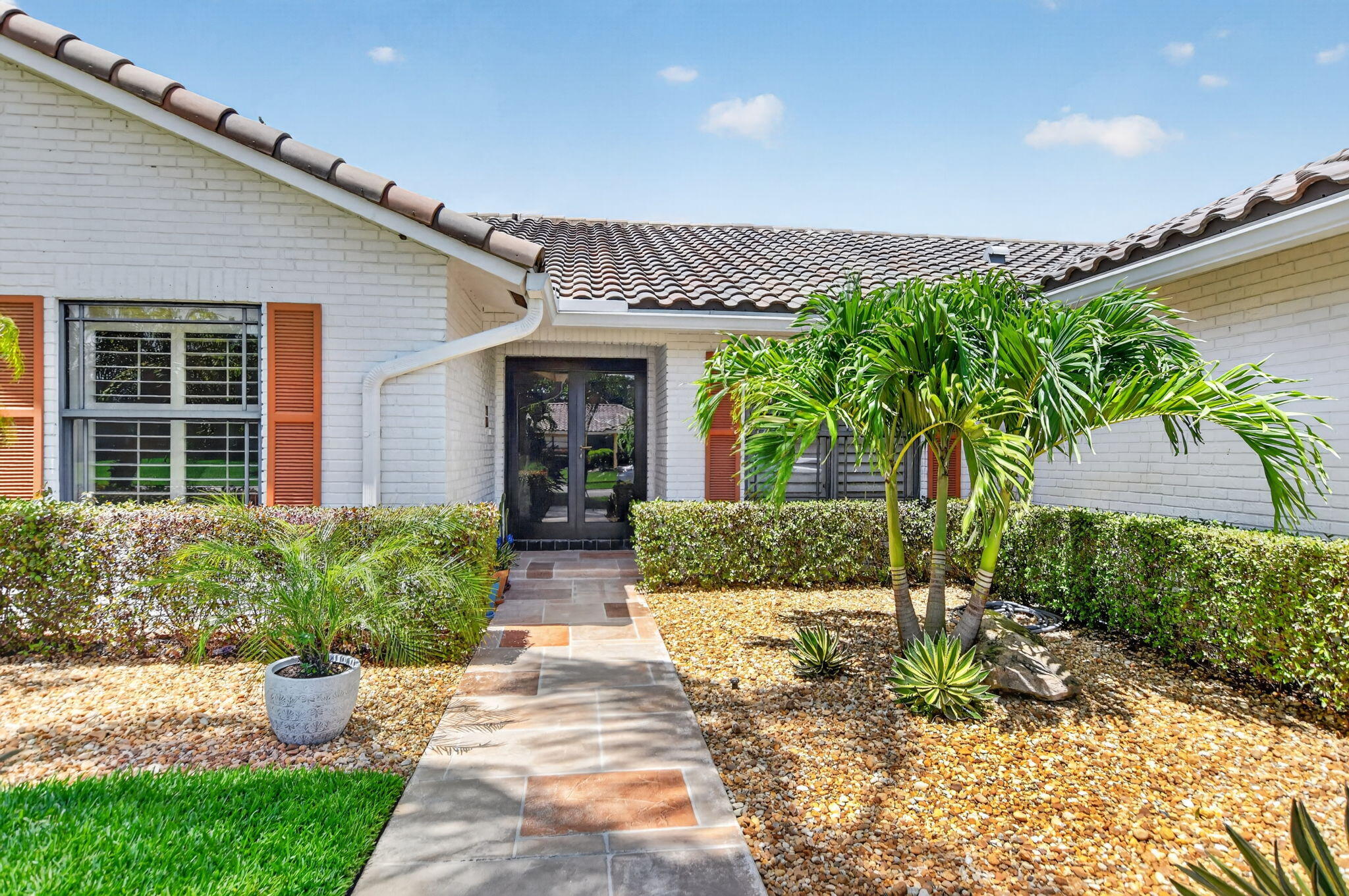 BOCA GREENS 2 - Residential