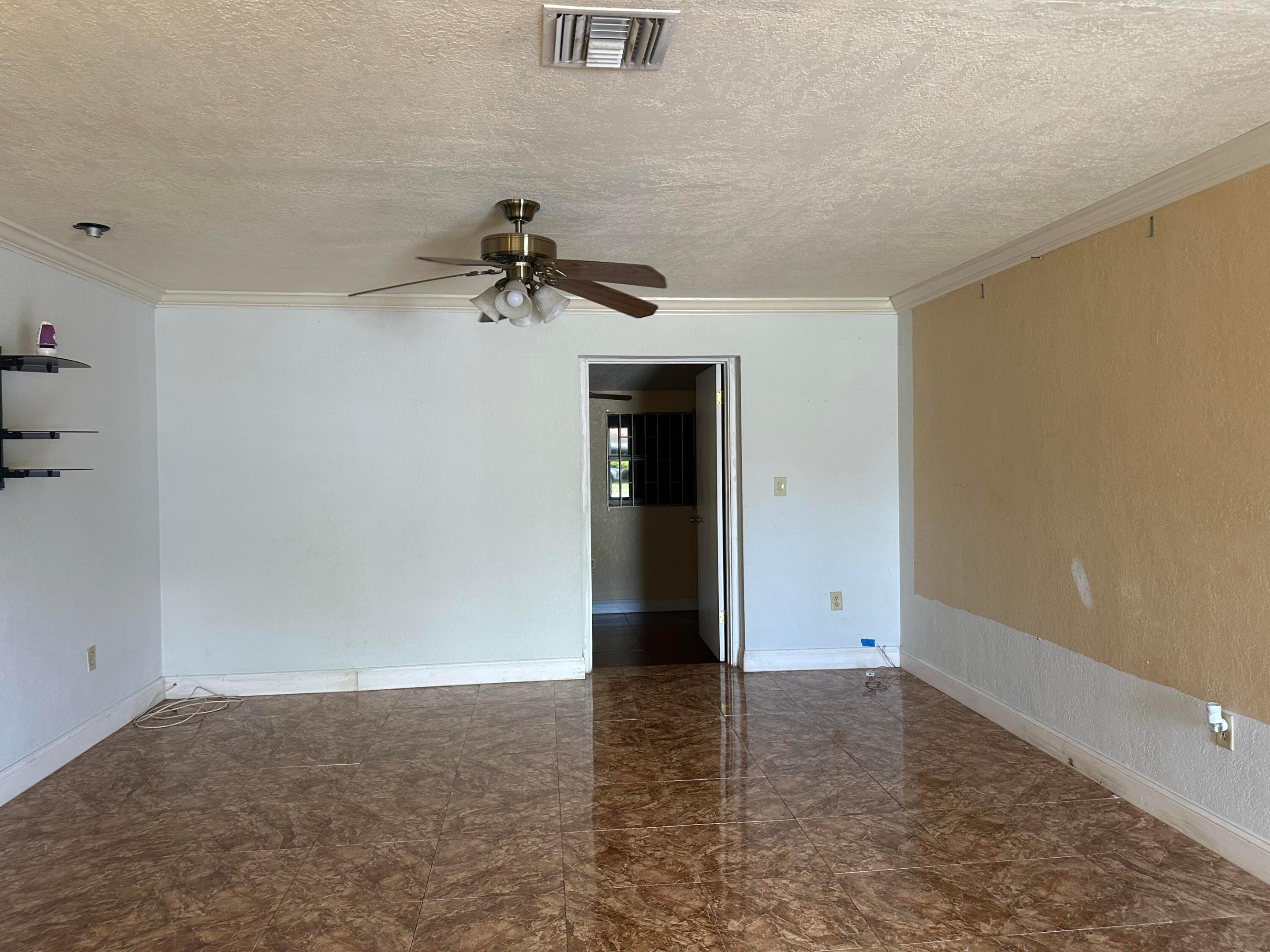 GREEN RANCH HOMES REPLAT - Residential
