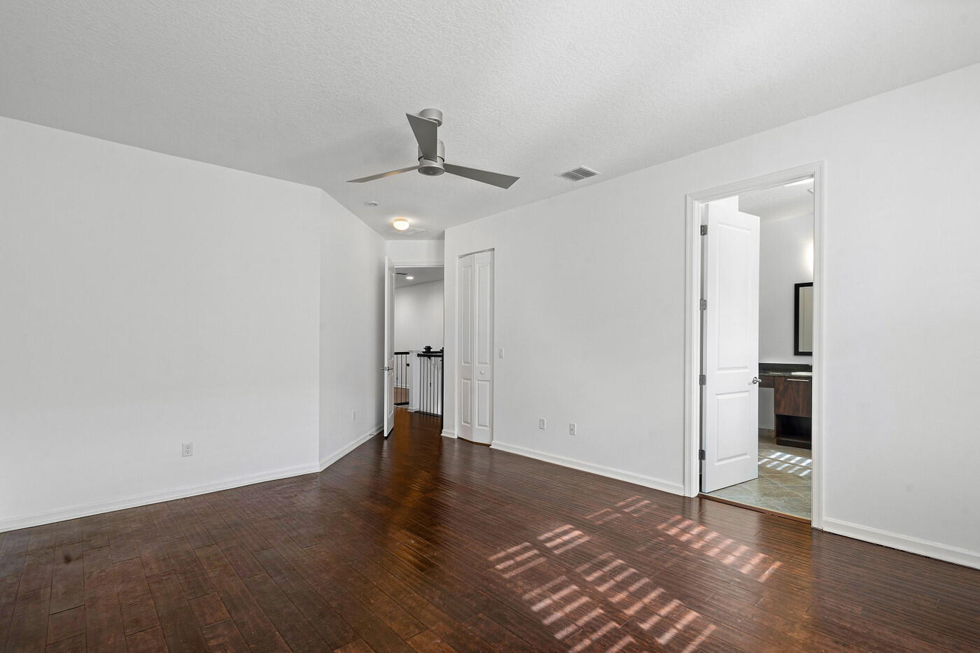 BLUE LAKE TOWNHOMES - Residential Lease