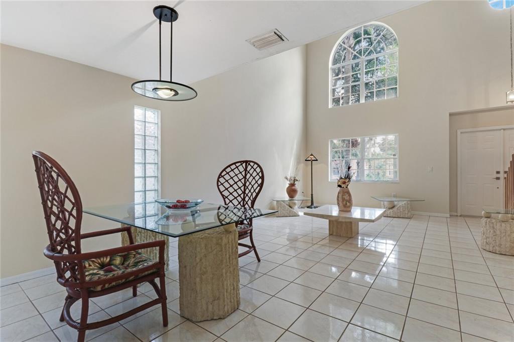 Holiday Spgs East 133-49 - Residential