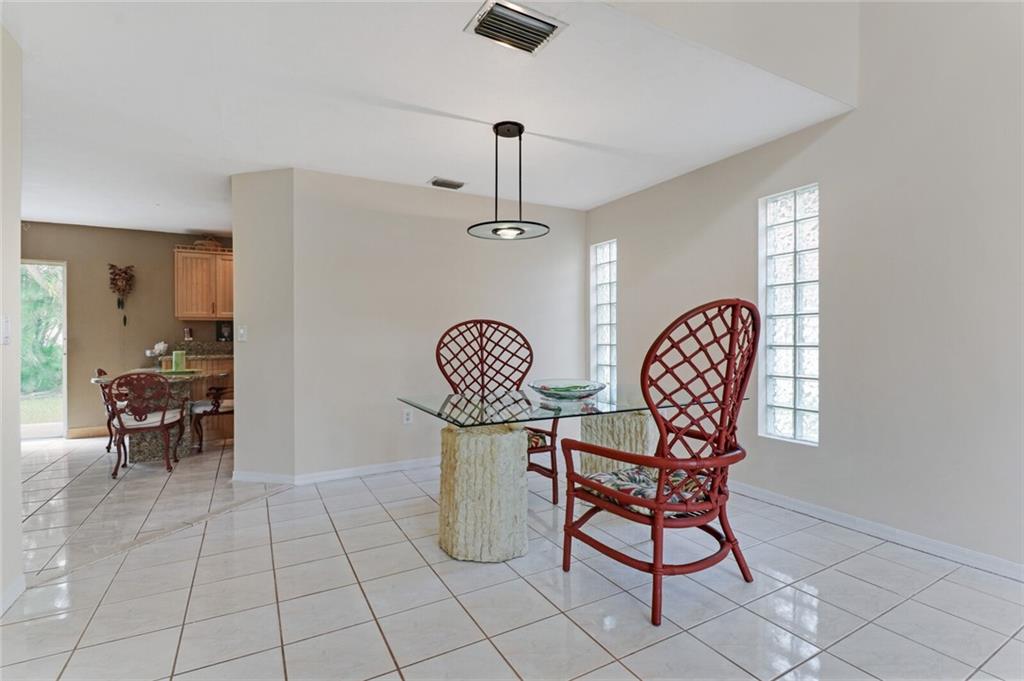 Holiday Spgs East 133-49 - Residential