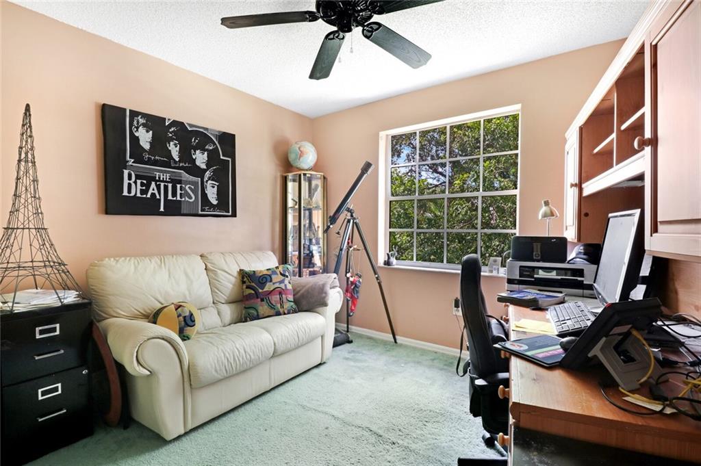 Holiday Spgs East 133-49 - Residential