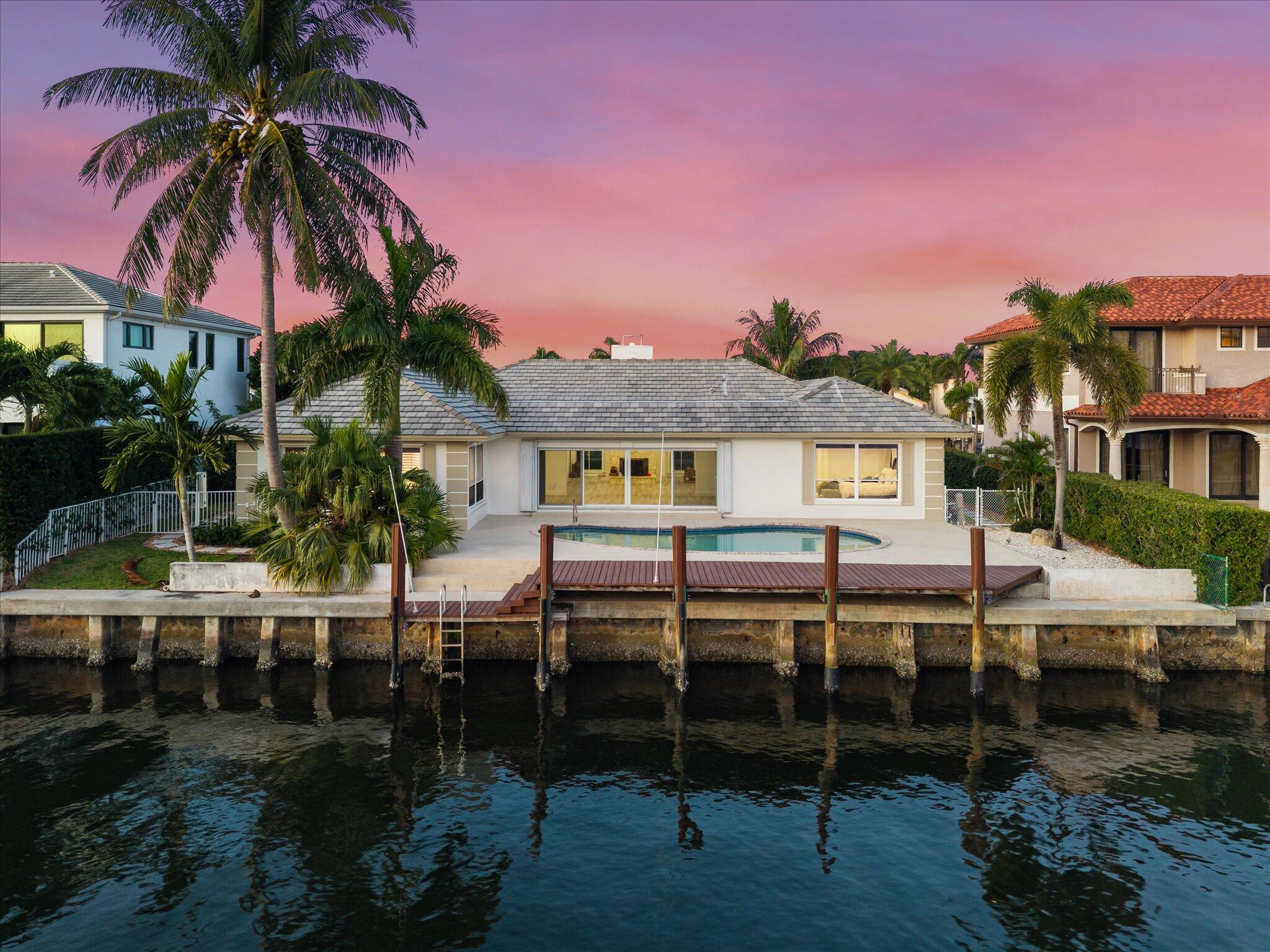 TROPIC ISLE 4TH SEC - Residential