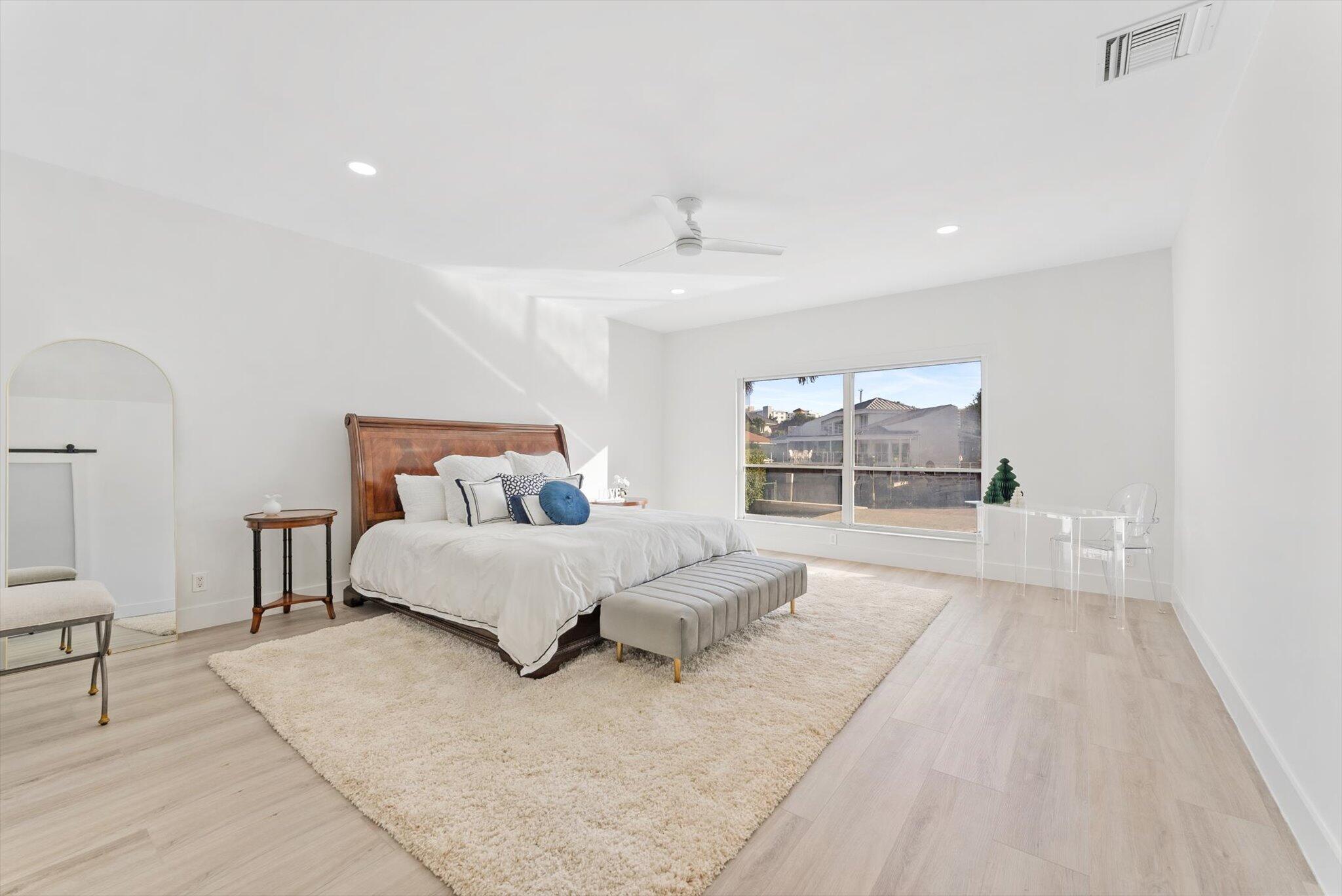 TROPIC ISLE 4TH SEC - Residential