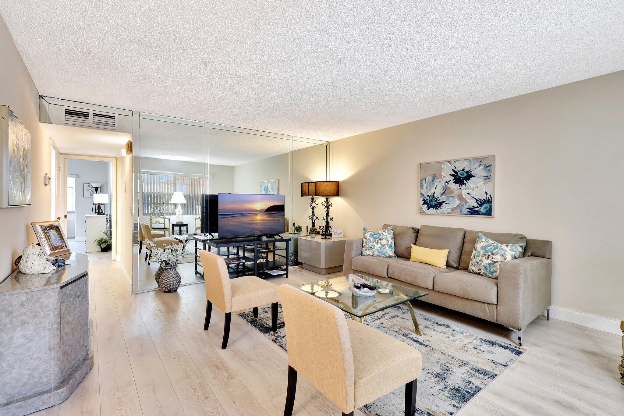 KINGS POINT - Residential Lease