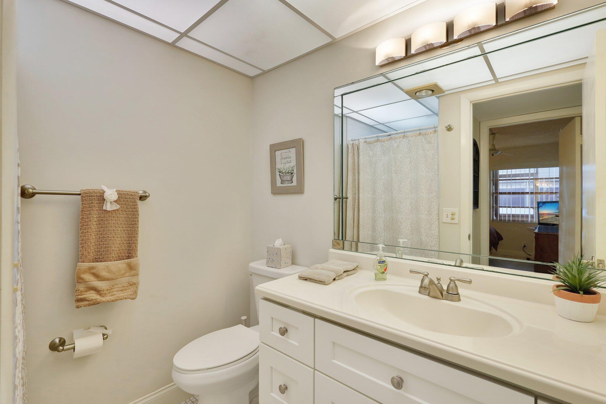 KINGS POINT - Residential Lease