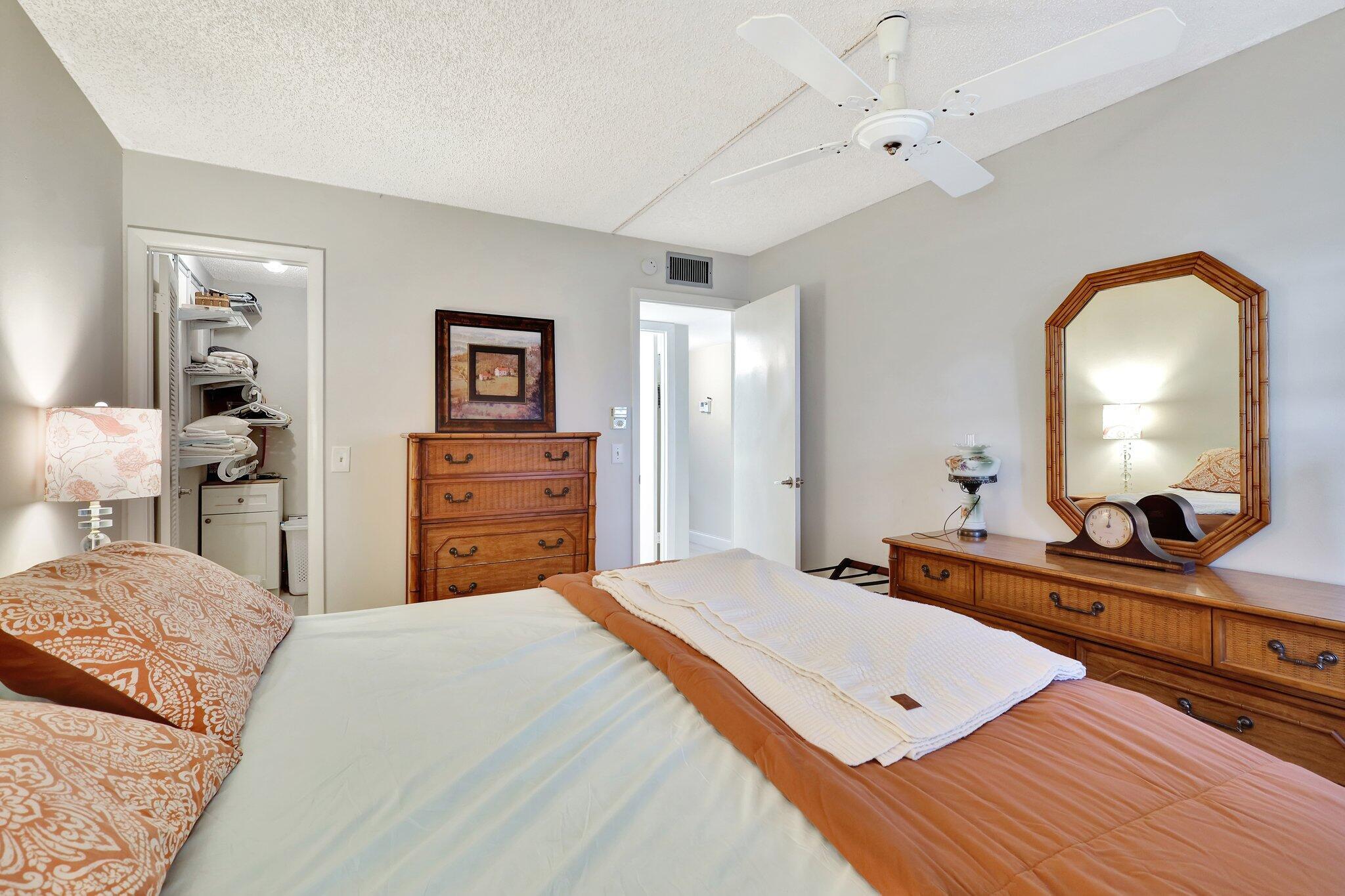 KINGS POINT - Residential Lease