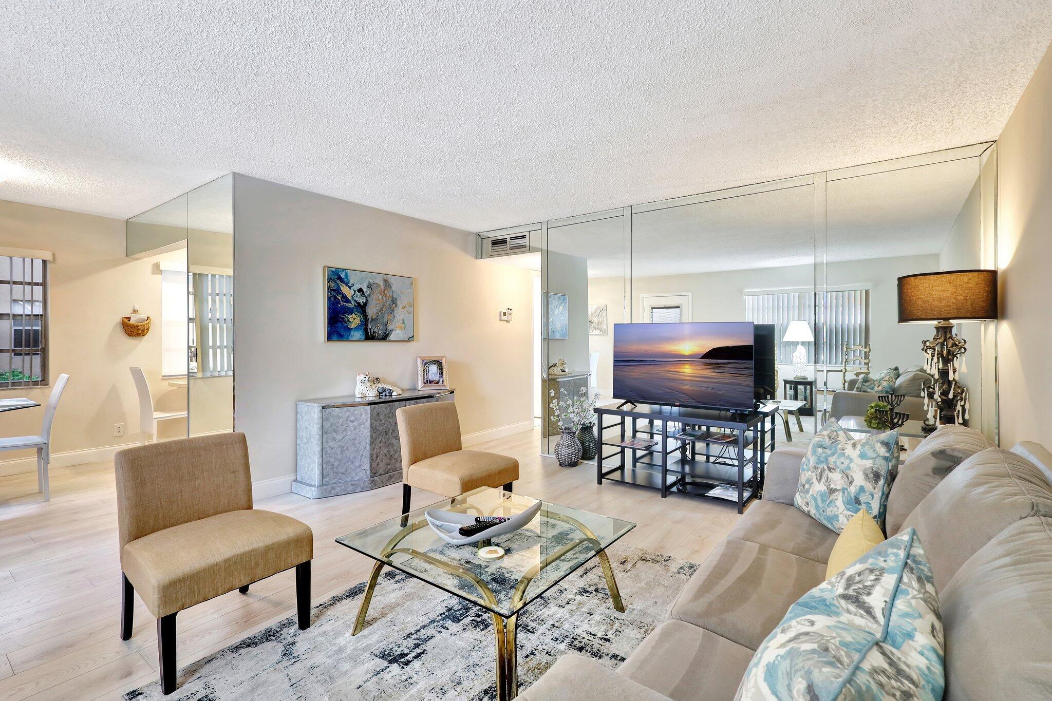 KINGS POINT - Residential Lease