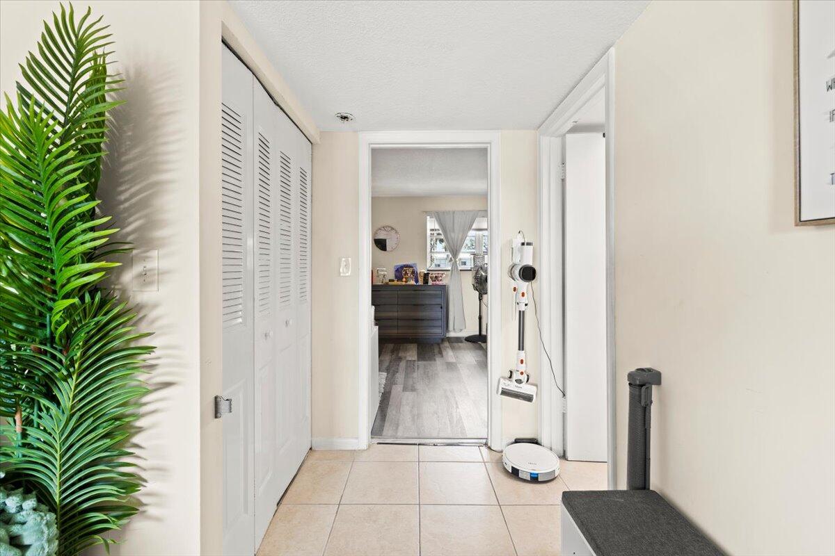 BUFFALO HEIGHTS - Residential Lease