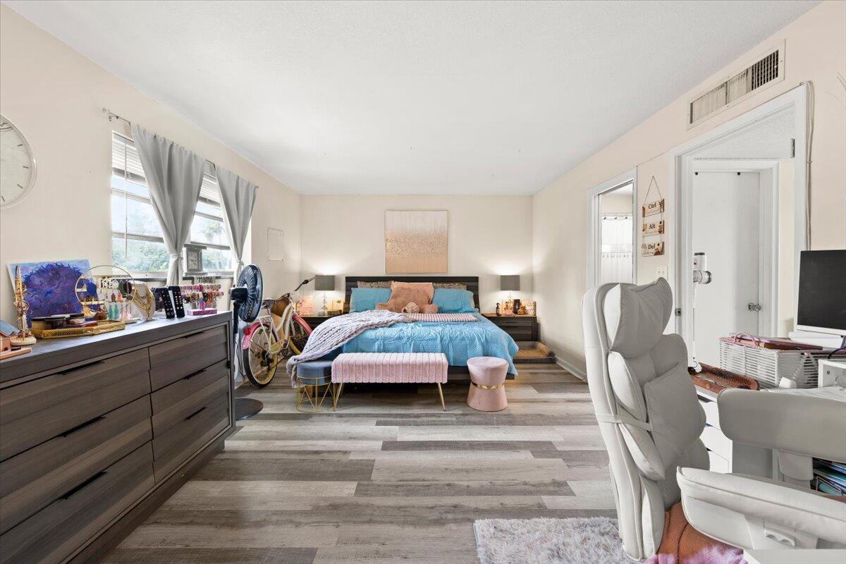 BUFFALO HEIGHTS - Residential Lease