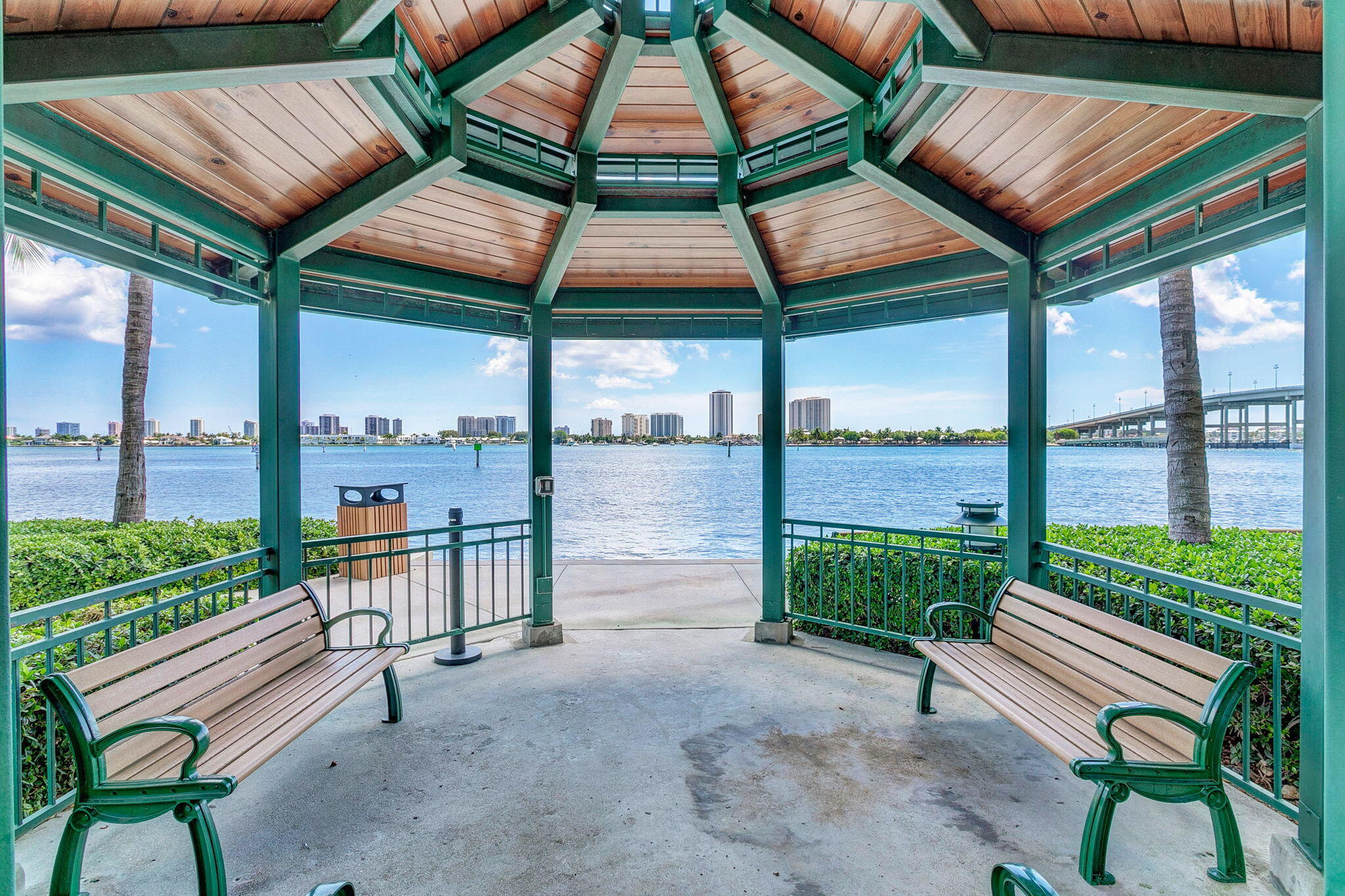 Marina Grande - Residential Lease