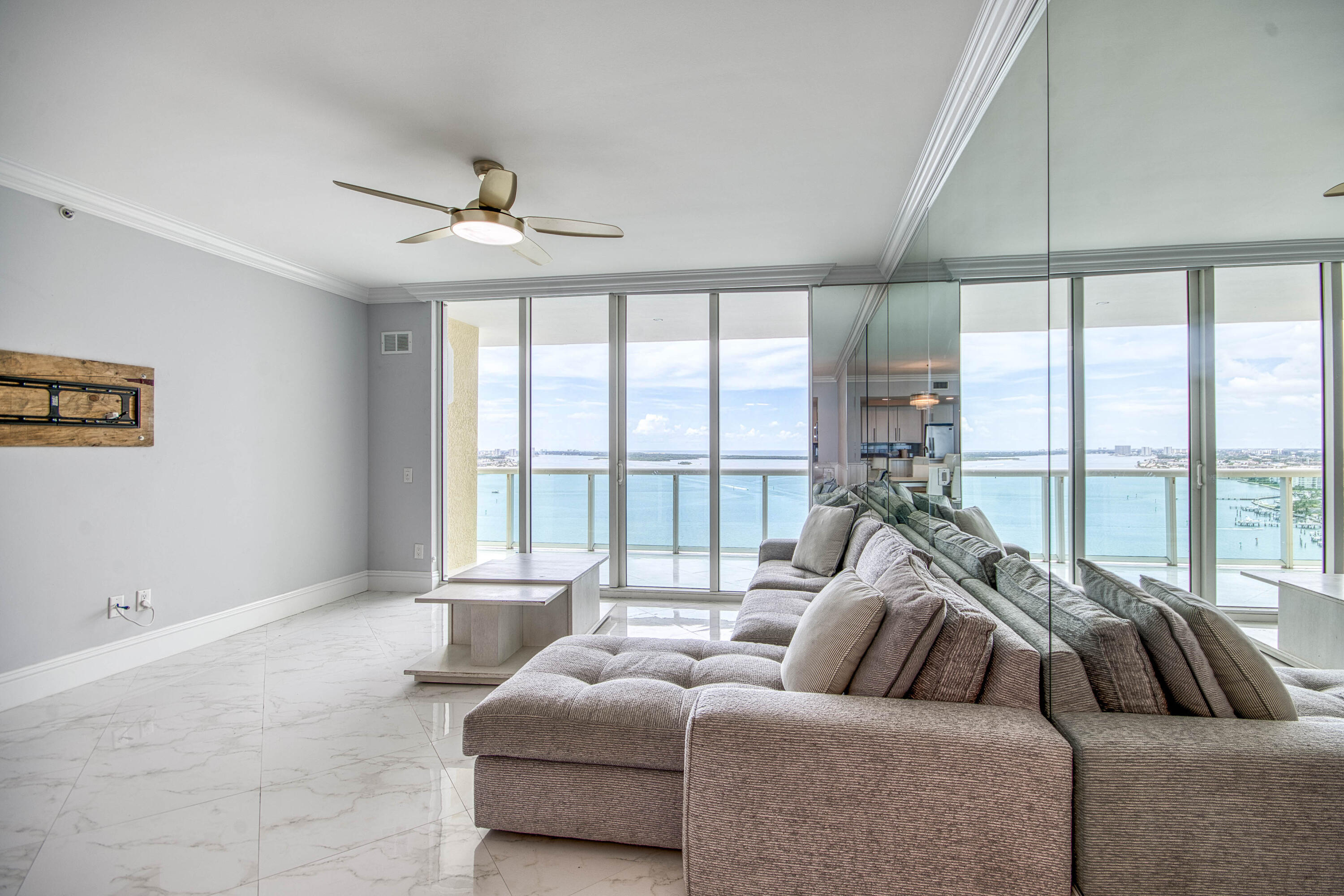 Marina Grande - Residential Lease