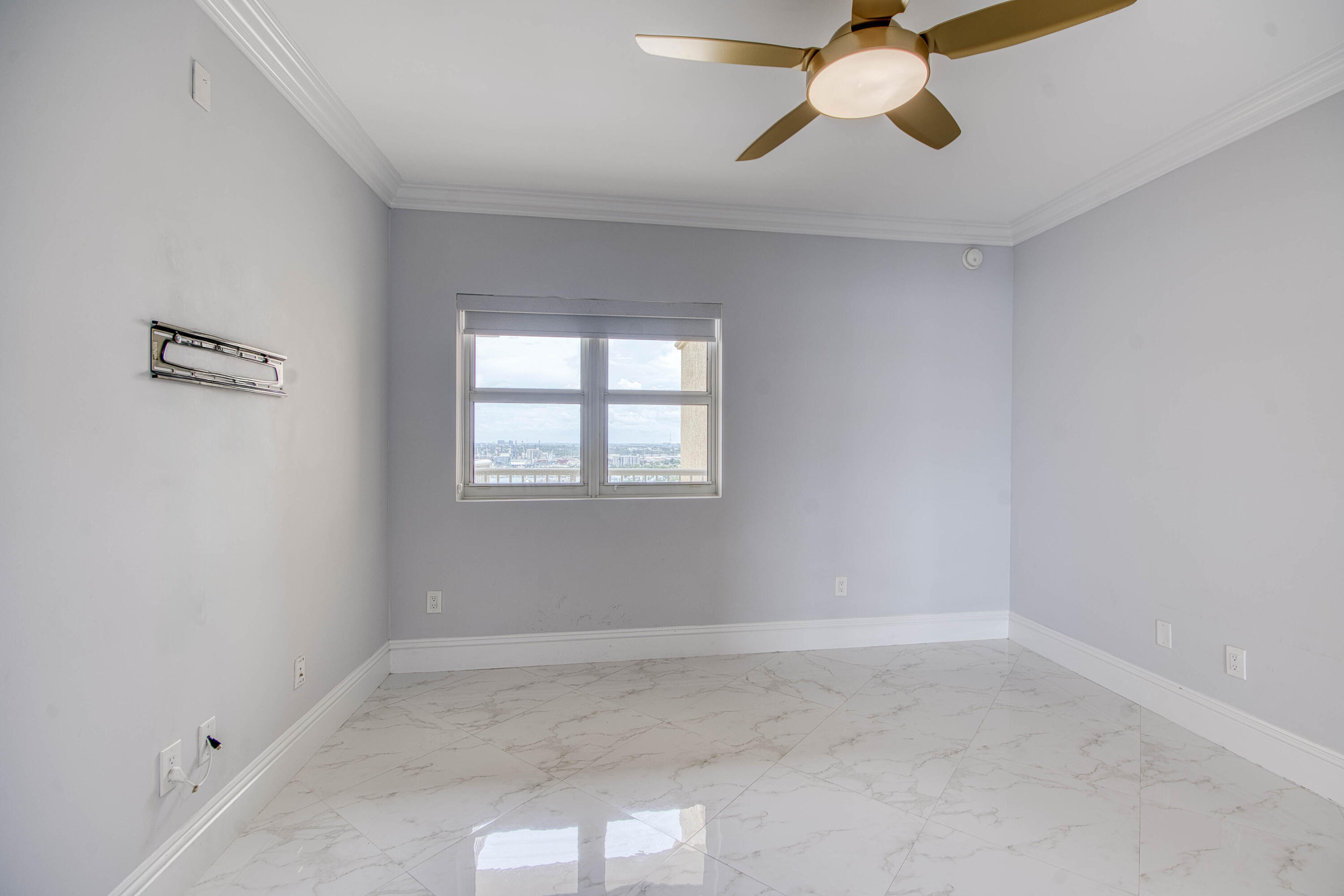 Marina Grande - Residential Lease