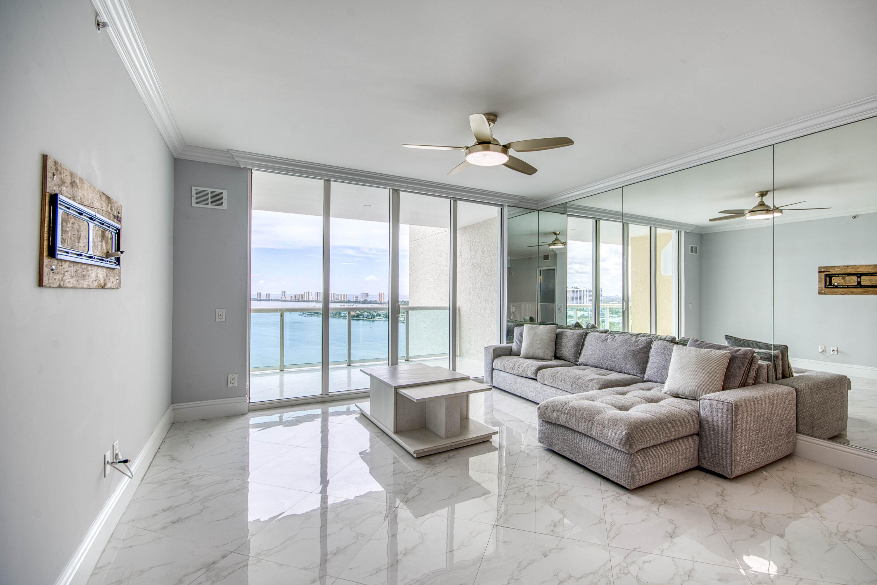 Marina Grande - Residential Lease