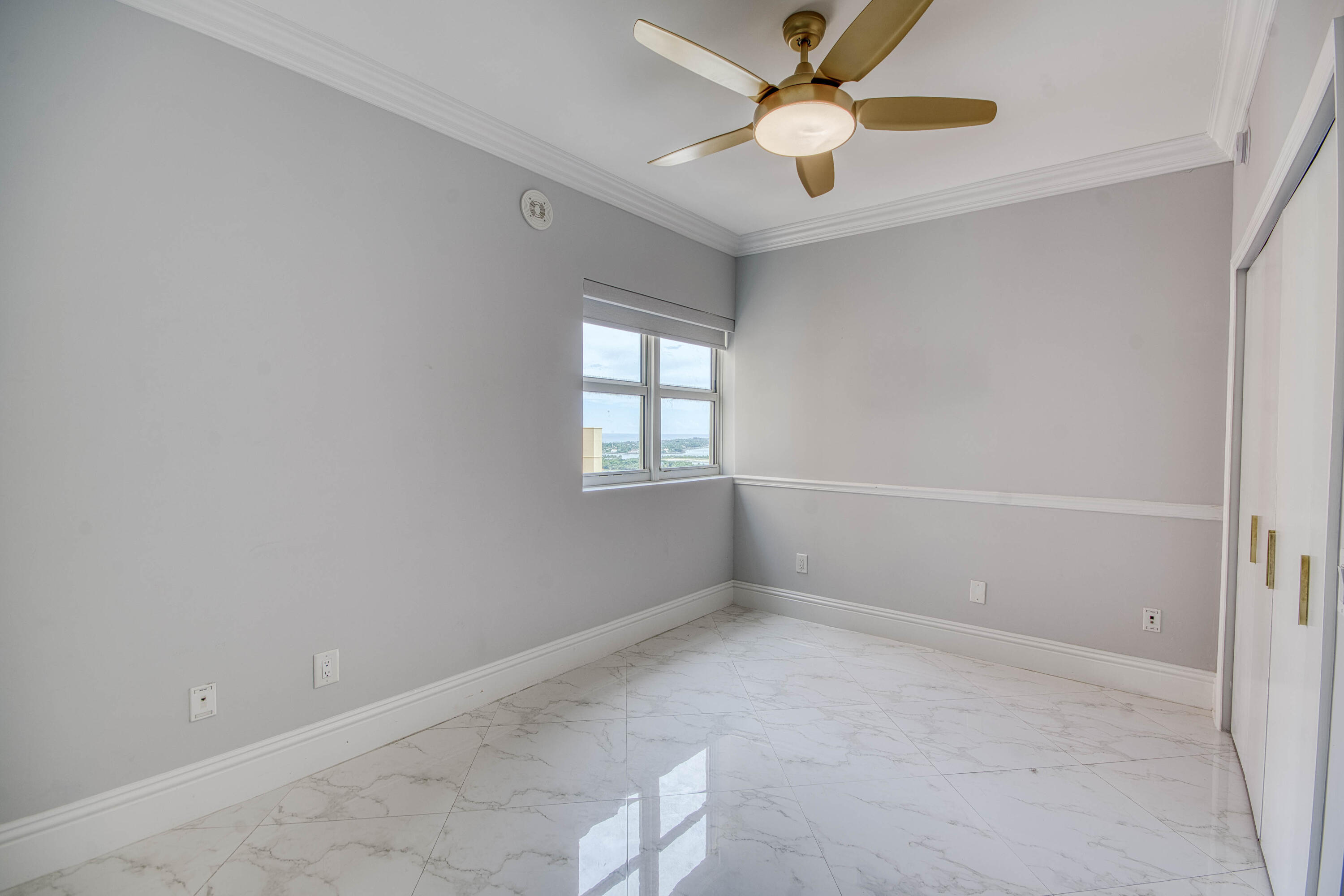 Marina Grande - Residential Lease