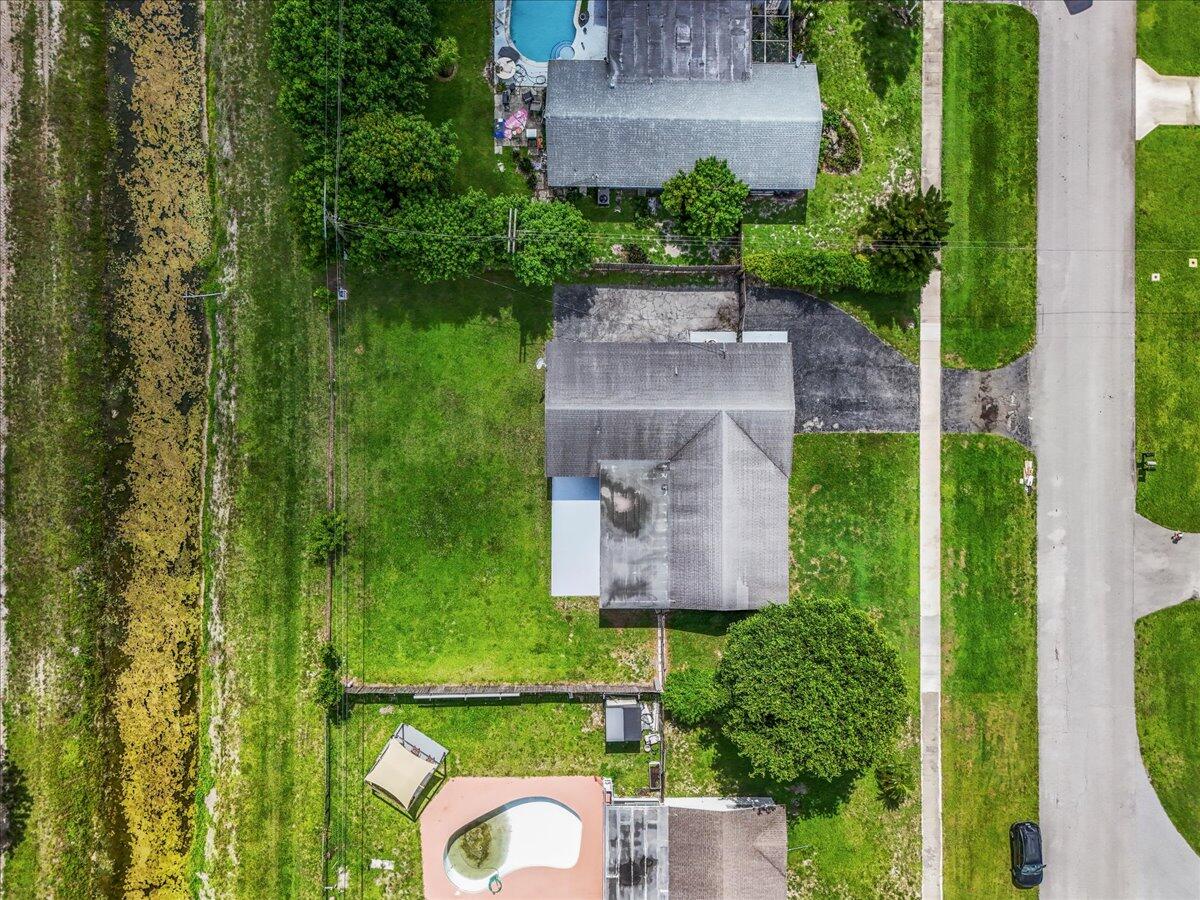 PALM BEACH NATL GOLF AND COUNTRY CLUB ESTATES 2 - Residential
