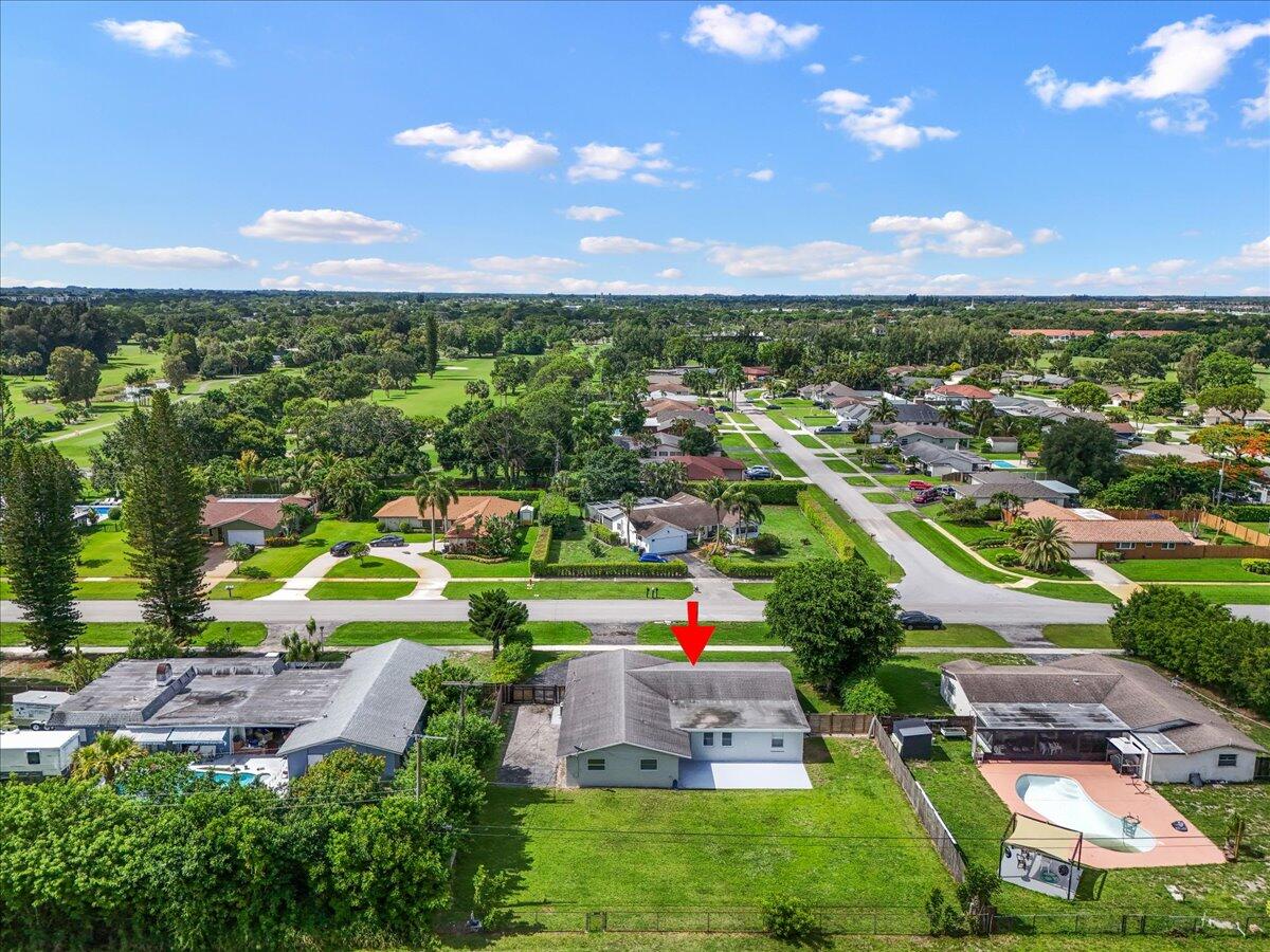 PALM BEACH NATL GOLF AND COUNTRY CLUB ESTATES 2 - Residential