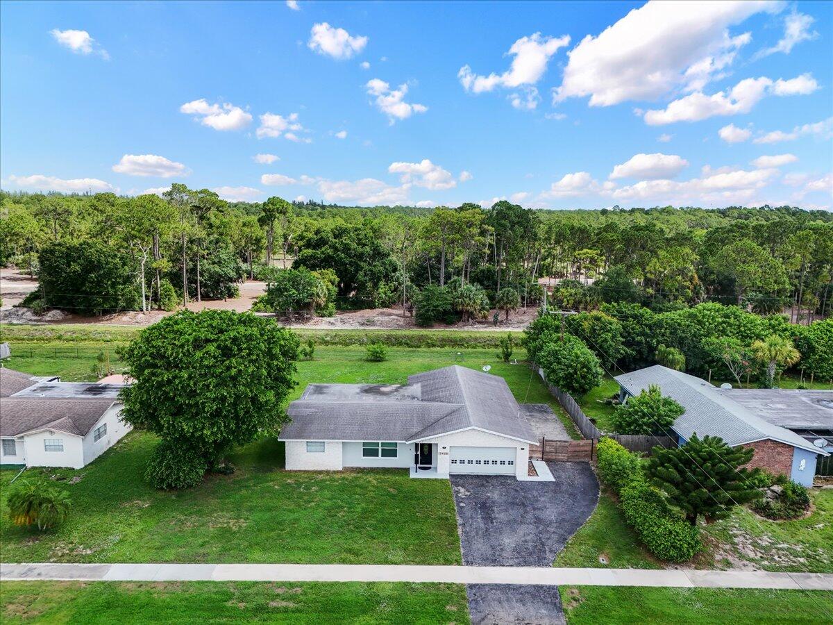 PALM BEACH NATL GOLF AND COUNTRY CLUB ESTATES 2 - Residential