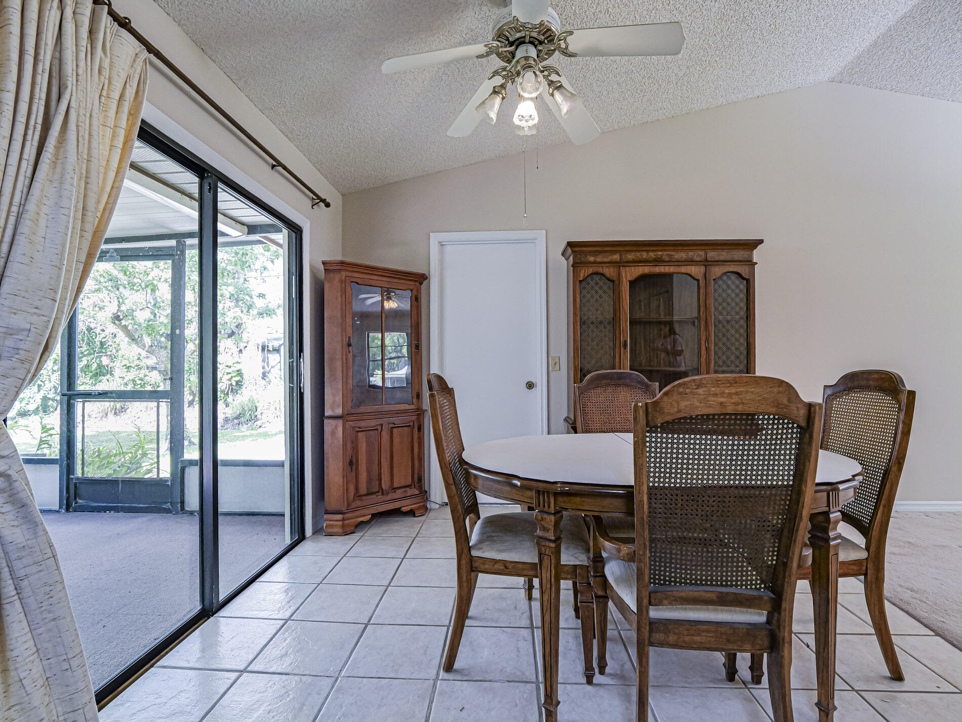 PARADISE PARK UNIT NO 2 - Residential