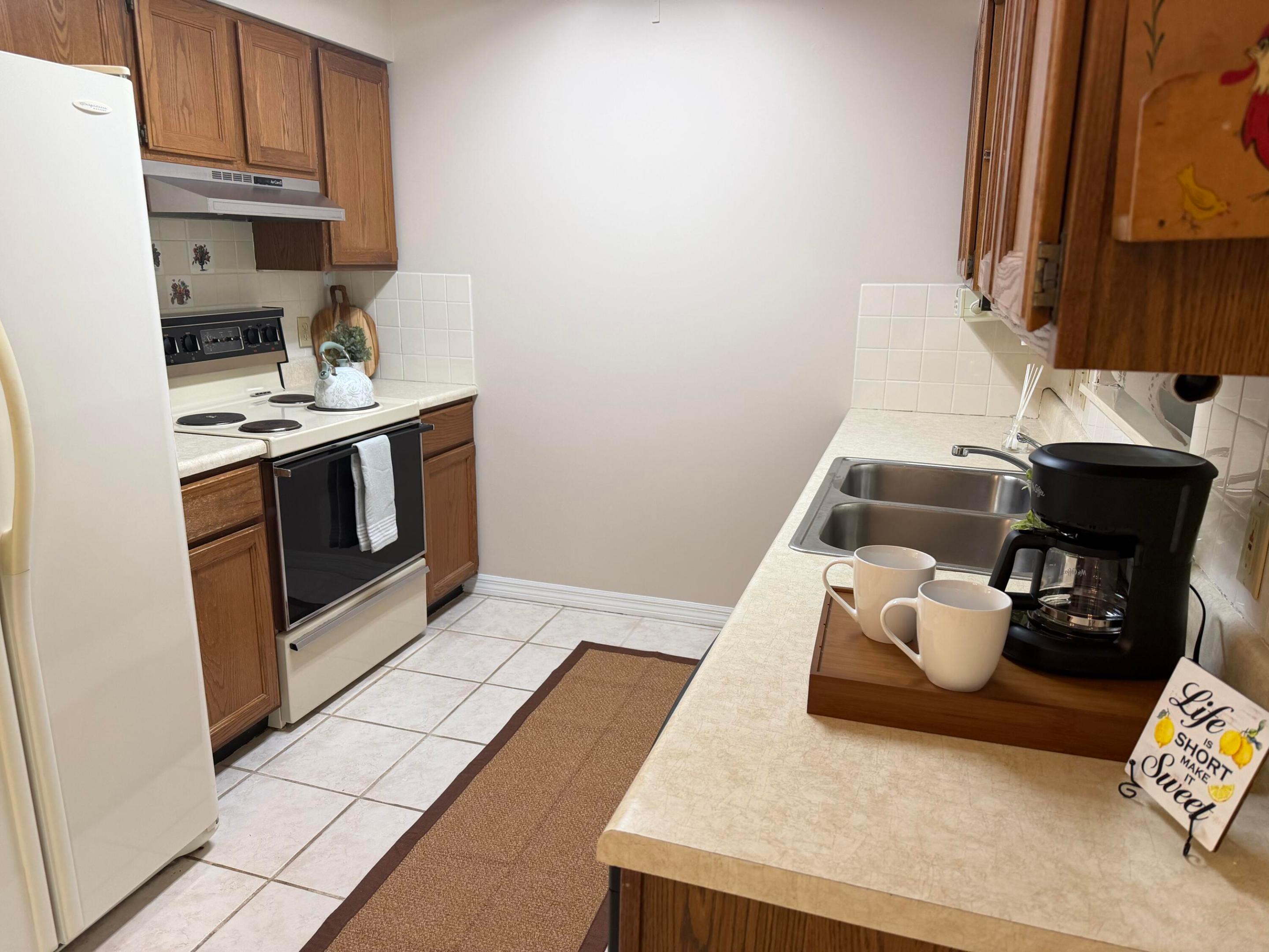 PARADISE PARK UNIT NO 2 - Residential