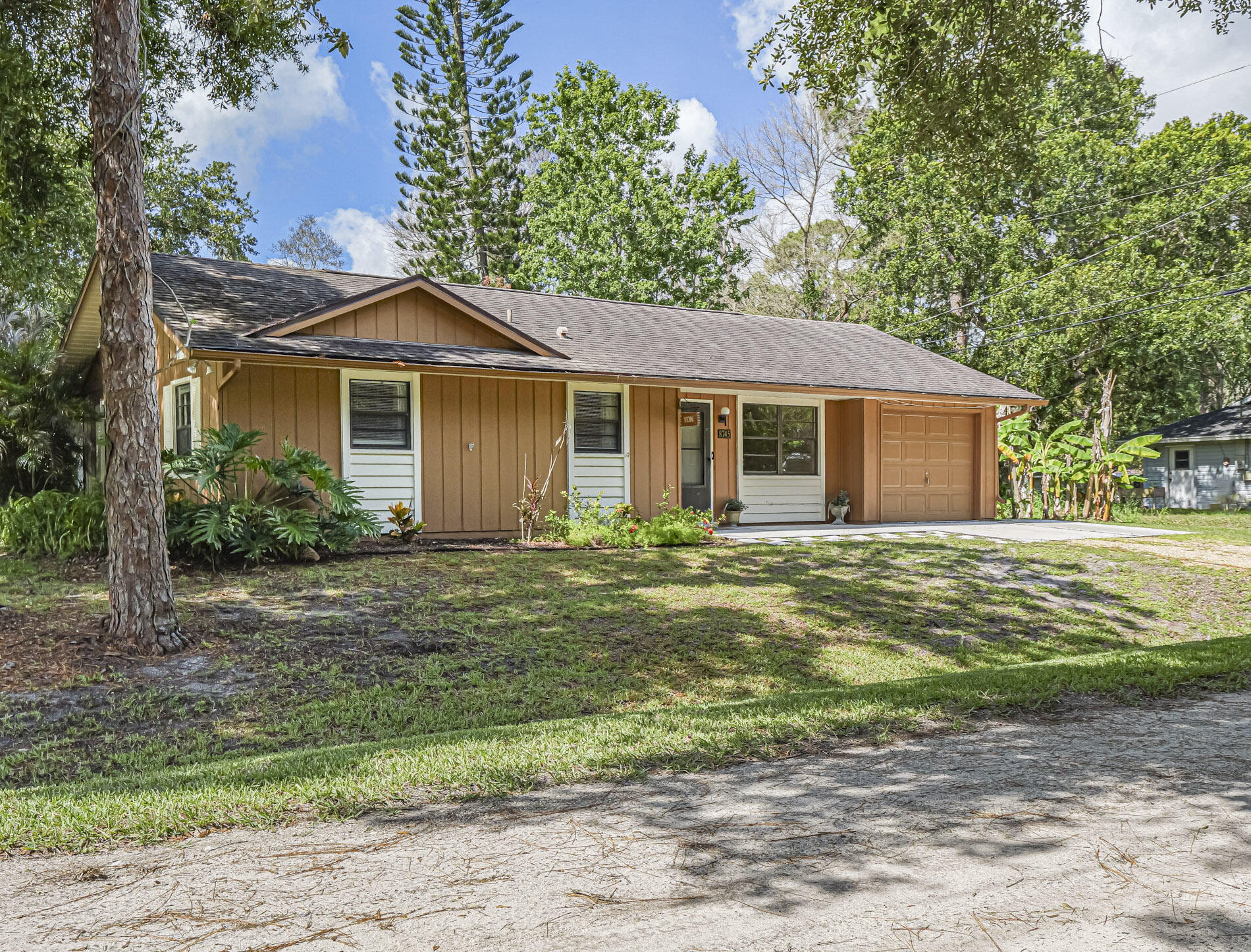 PARADISE PARK UNIT NO 2 - Residential